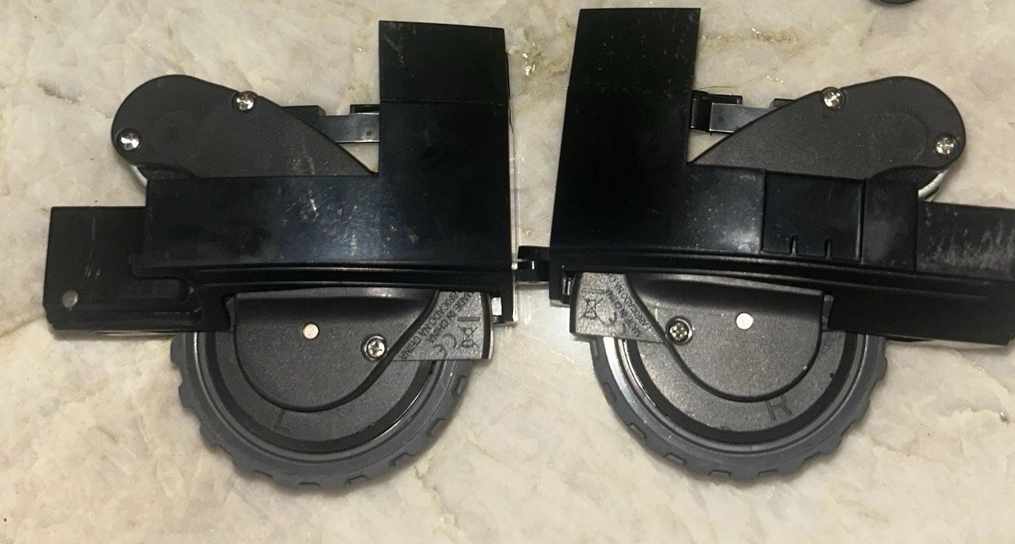 OEM Roomba s9 s9+ Drive Wheels Pair Left Right Wheel Tested Working