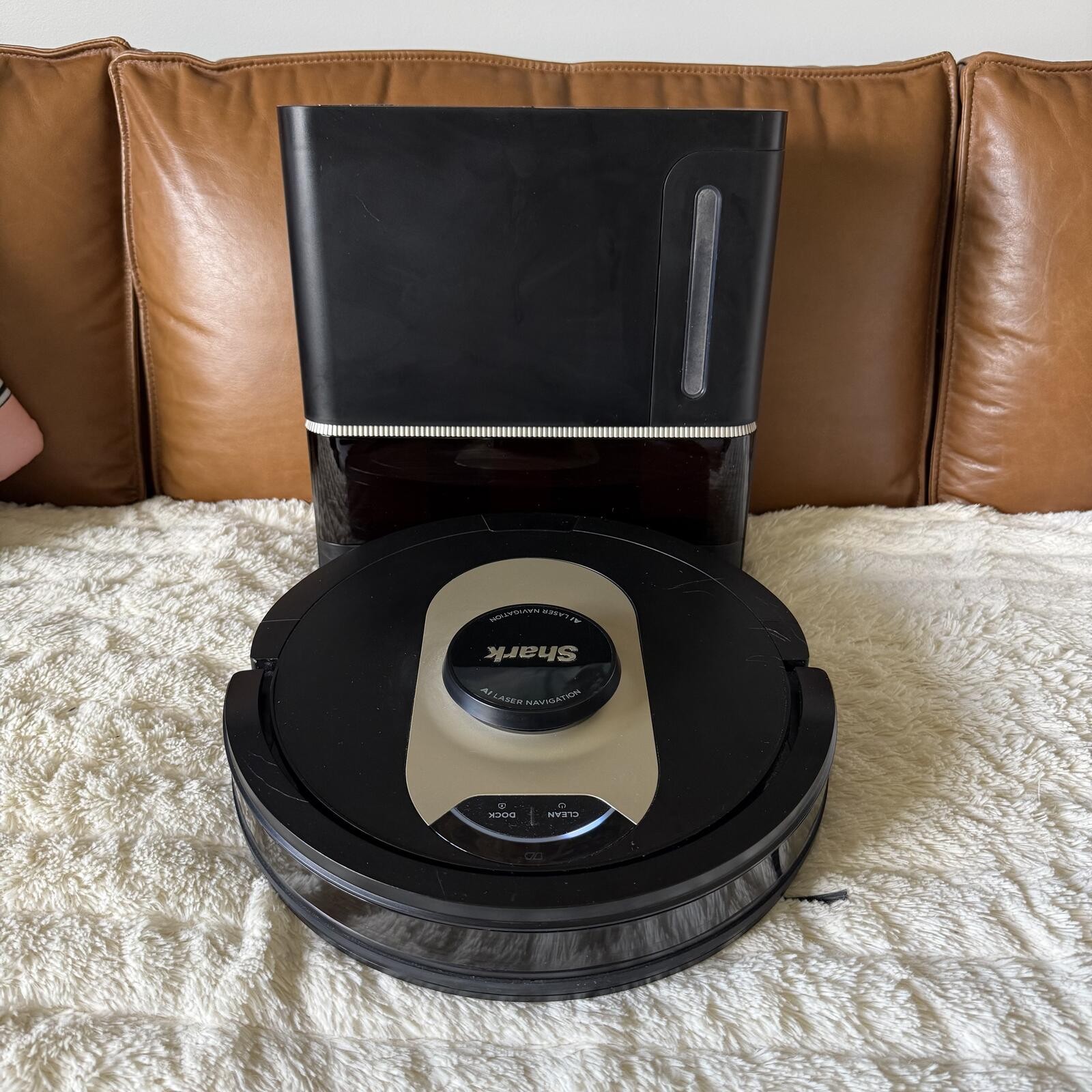 Shark AV2510AXUS T3 AI Ultra Robotic Vacuum Cleaner & Self-Empty Charging Base