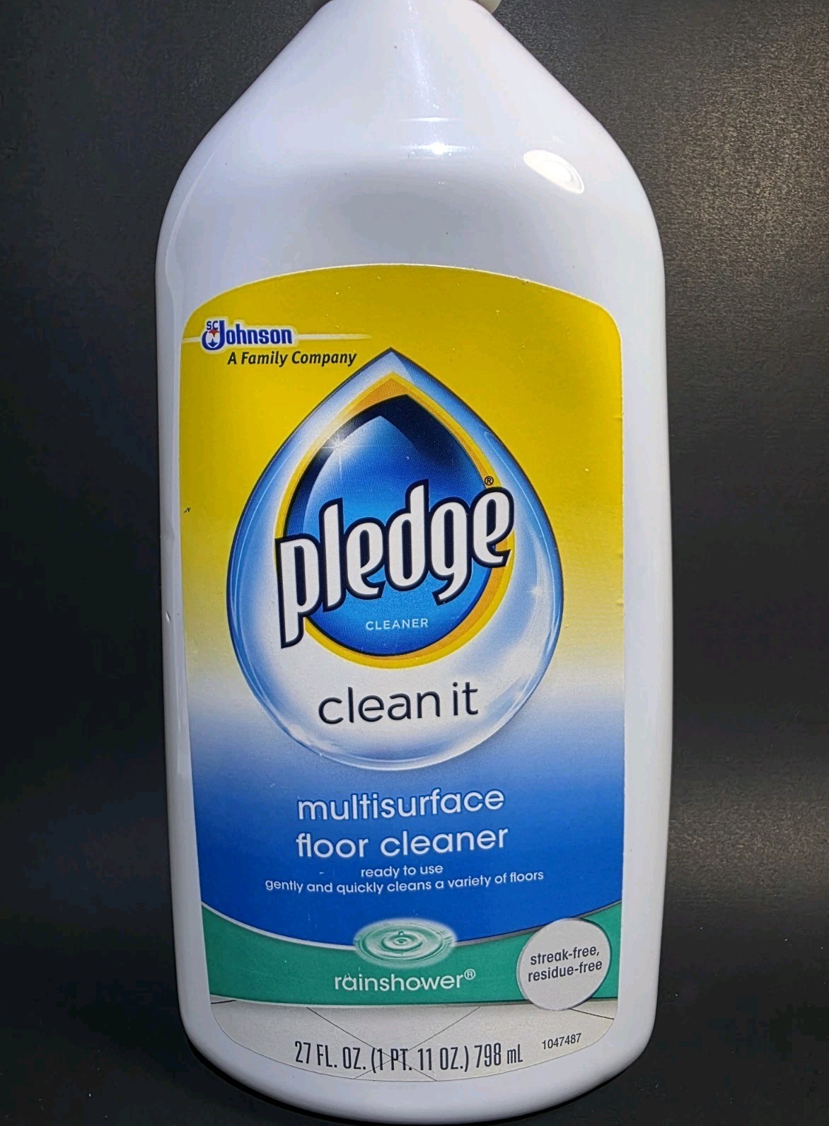 ( 1 ) Pledge Clean It Multisurface Floor Cleaner ~ Rainshower~ 27 fl oz.