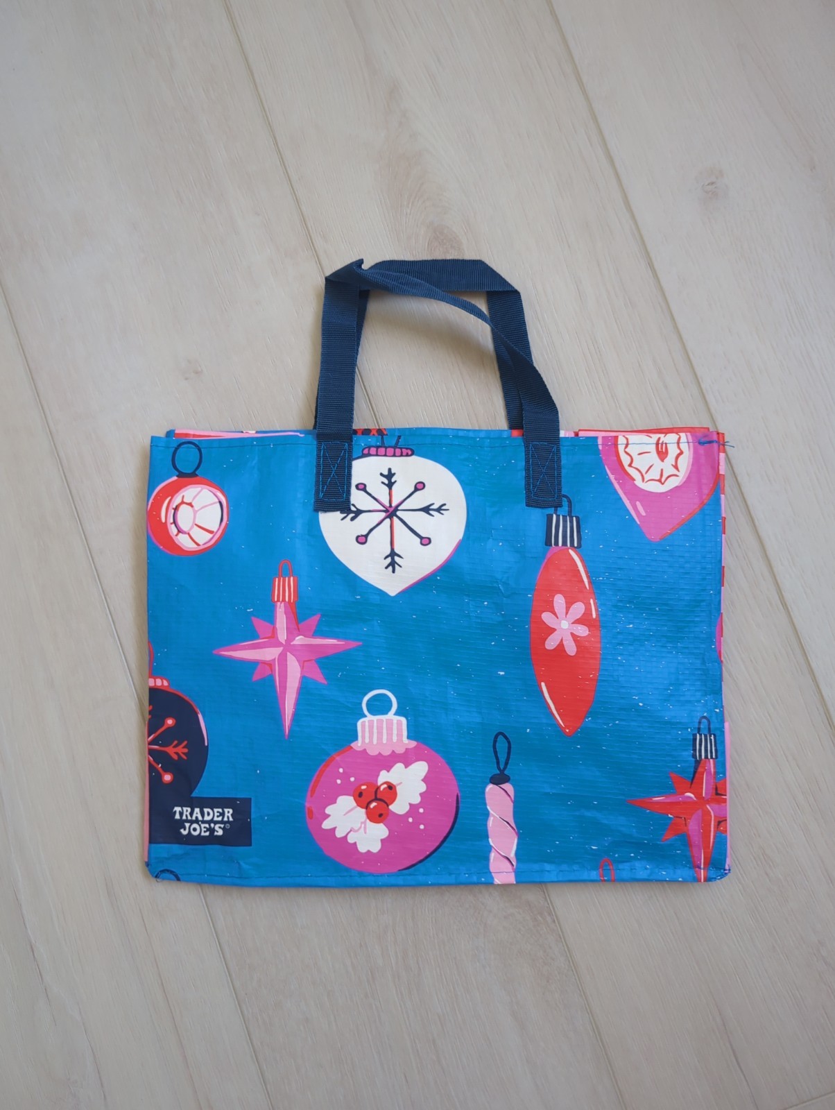 Trader Joe’s Reusable Gift Mini Tote Bag (With Tag) Blue Christmas 2025 Limit