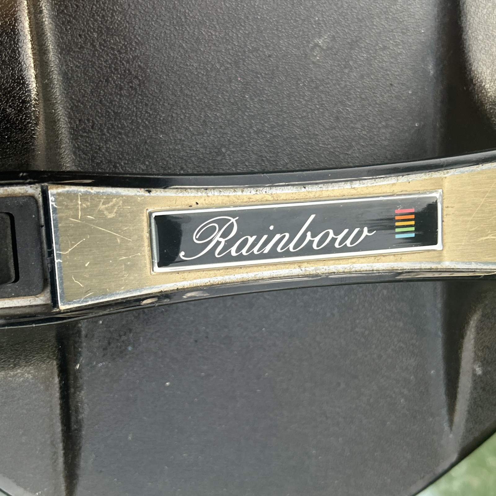Rainbow SE D4C Vacuum Cleaner With Accessories, see pic details Fully Functional
