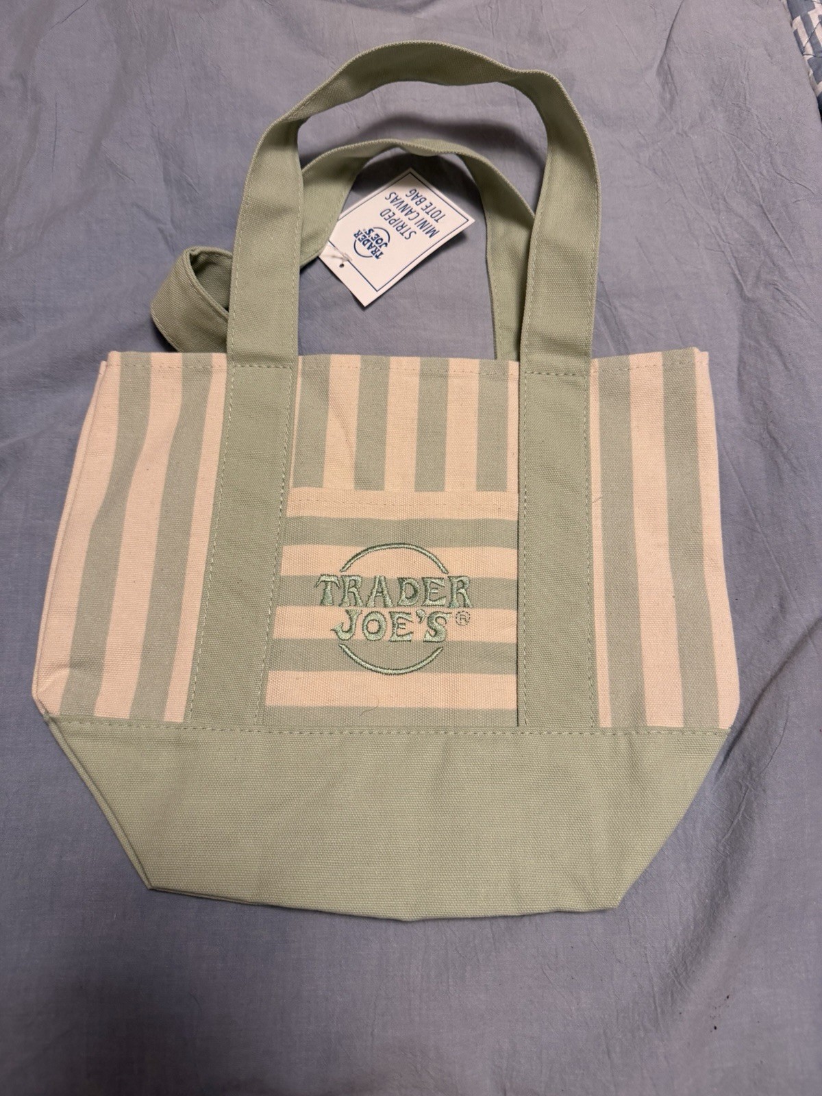 Trader Joe’s Cotton Polyester Reusable Tote Bag Green White Stripe 13x10x6 in