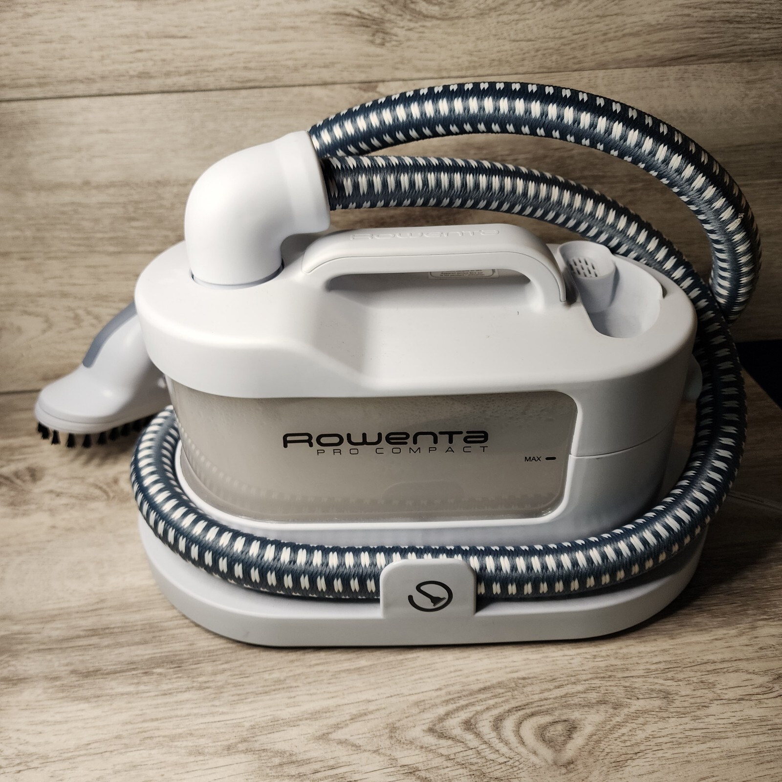 Rowenta Steamer 1400 Watts Model Is1425 Tested And Works