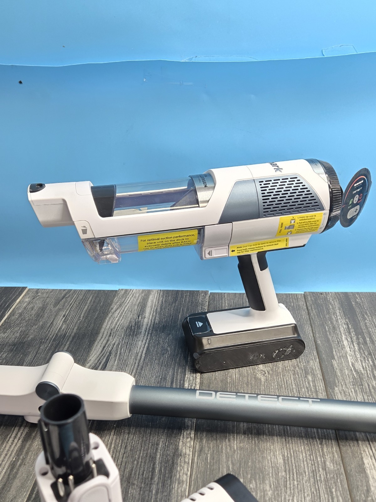 Shark IW4625 Detect Pro Auto-Empty System – Lightweight Cordless Stick Vacuum