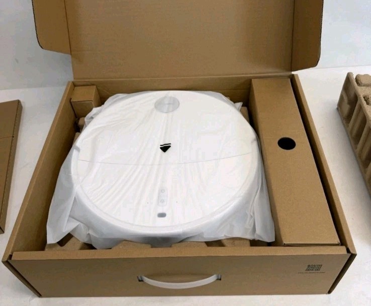 Roborock Qrevo CurvX Robot Vacuum Cleaner MINT COMPLETE *USED TWICE*