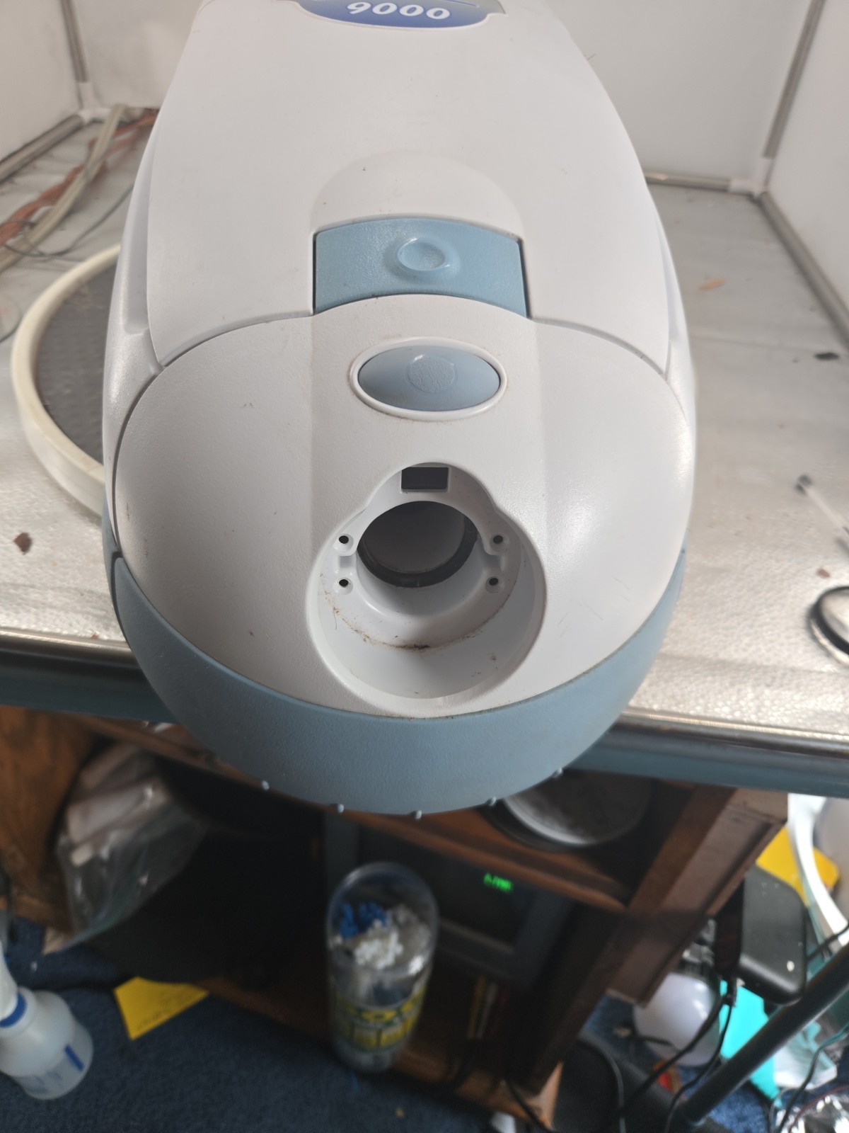 Electrolux areus lux 9000 vacuum canister motor base only model c134d runs Great