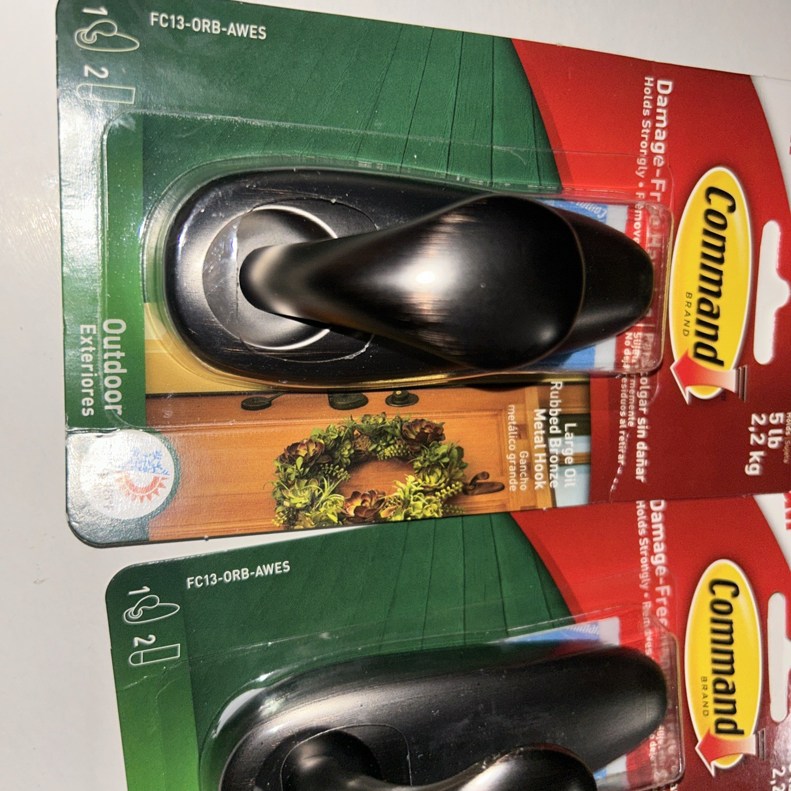 NEW (2) Large Oil Rubbed Bronze COMMAND Metal Hooks & 4 Strips FC13-ORB-ES 5 Lbs