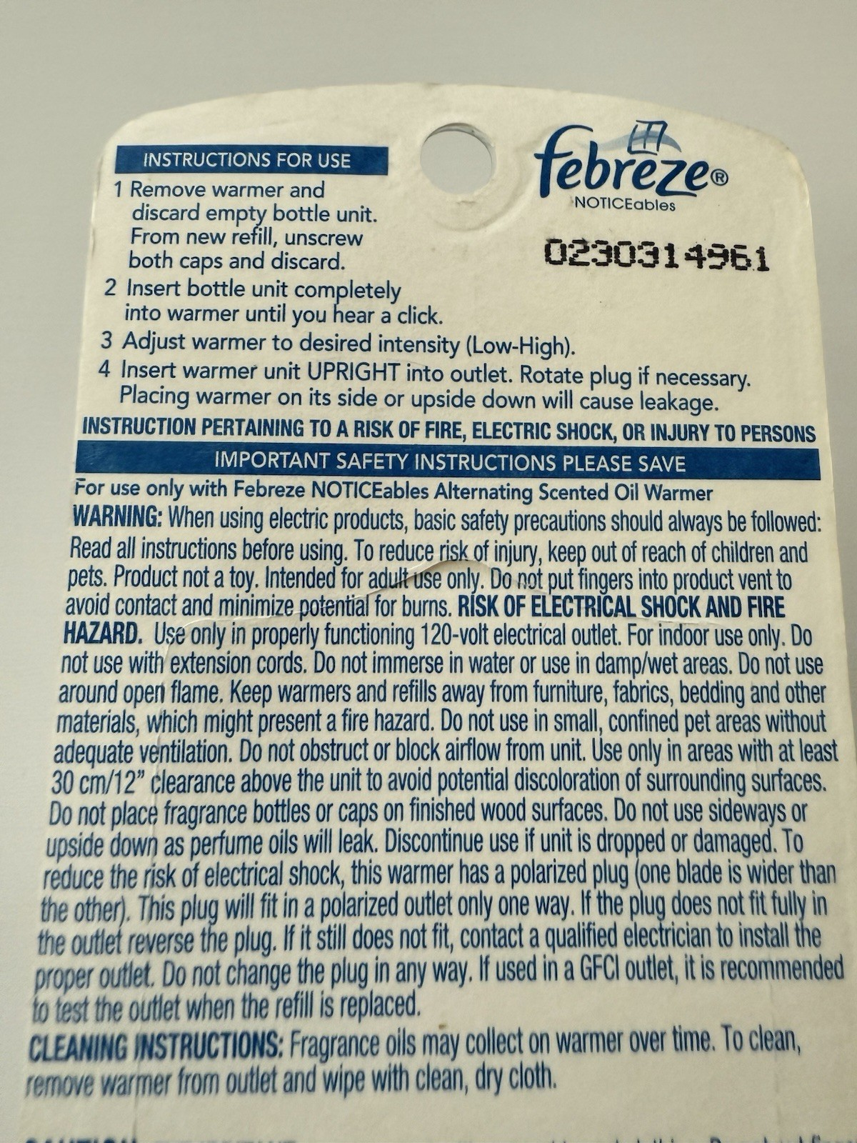 Febreze Noticeables Linen & Sky Dual Scented Oil Air Freshener Refill .87oz NIP