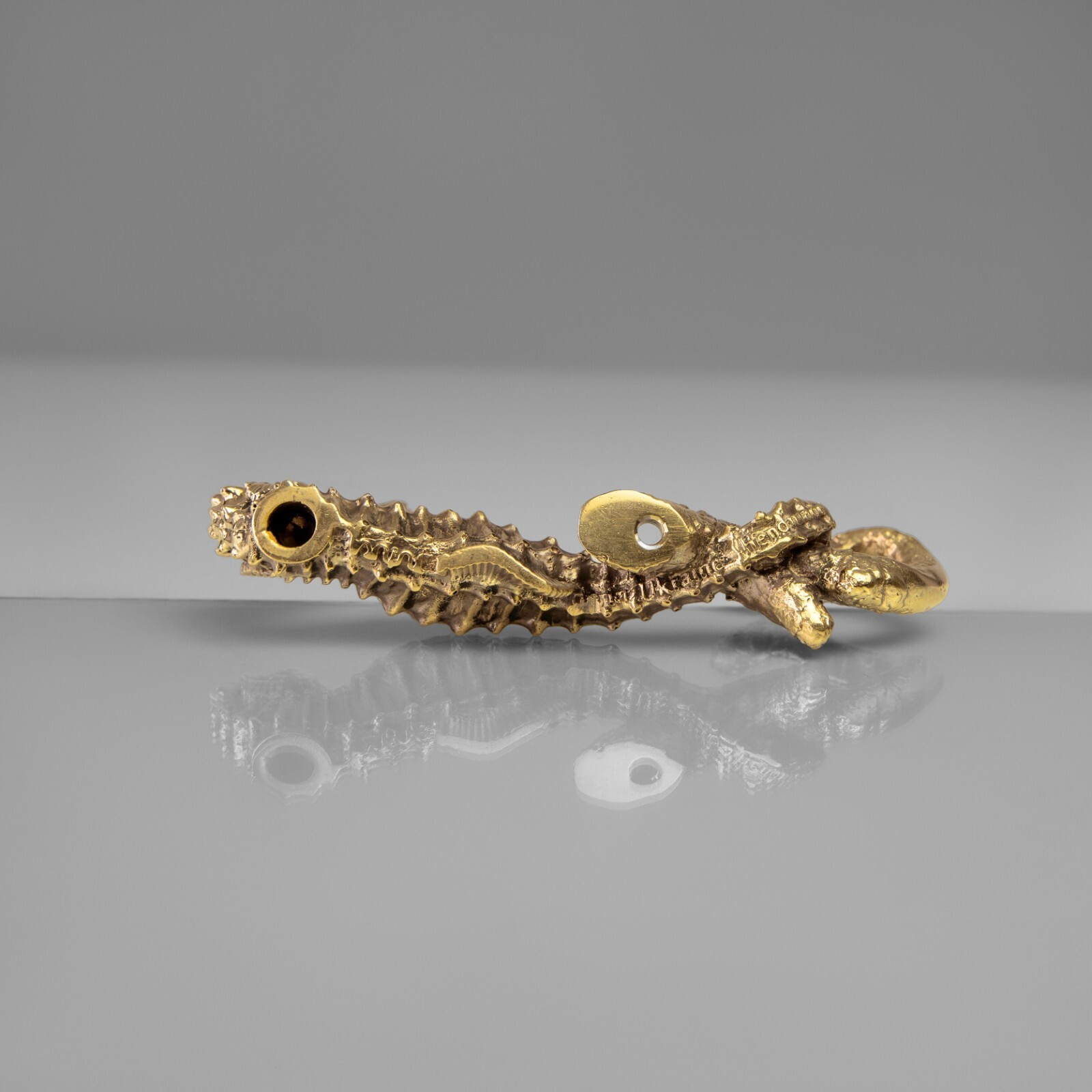 Brass seahorse hook. Strong and durable, perfect for bathroom towels