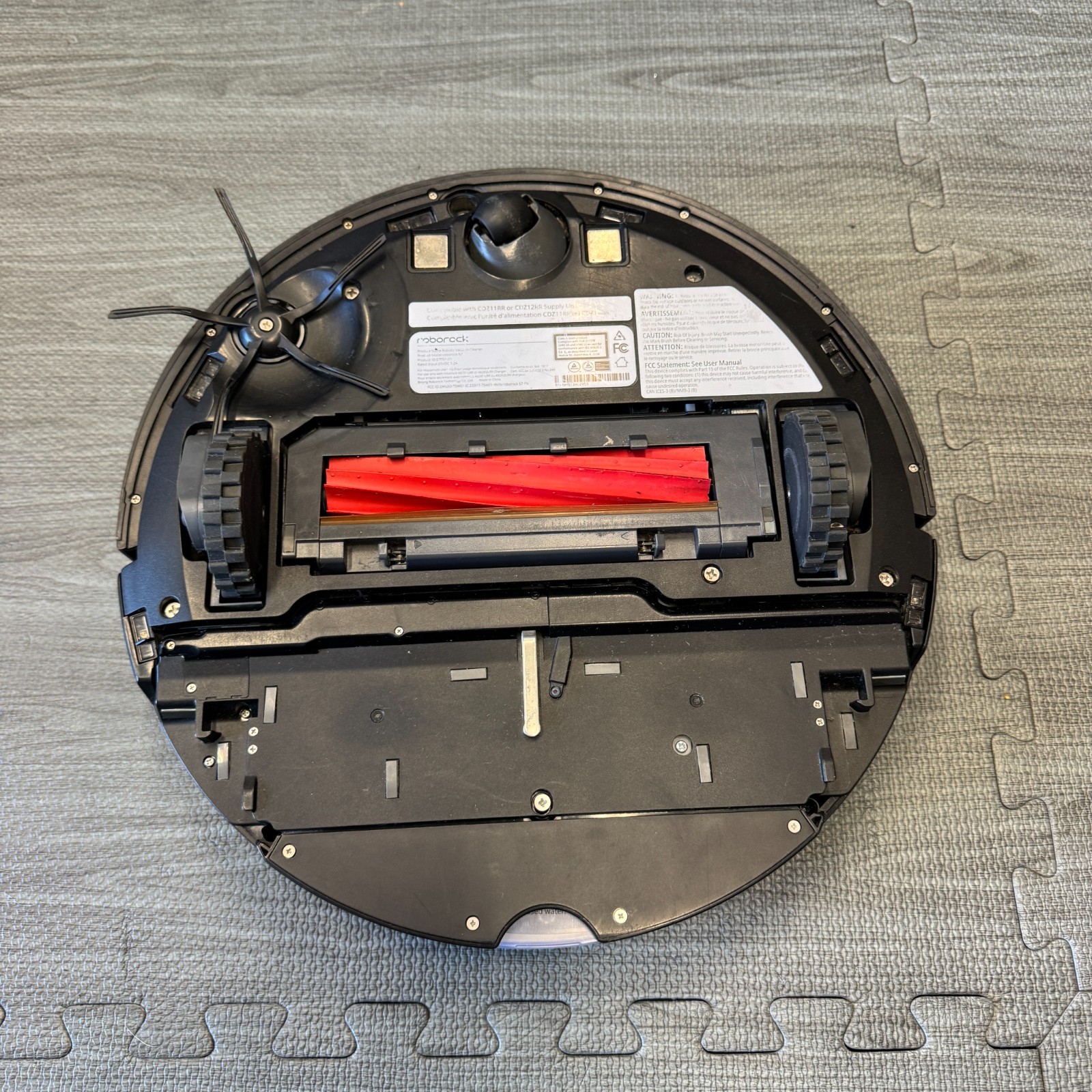 Roborock S7 Robot Vacuum….NO Charger or Mop Pad – Untested PARTS ONLY