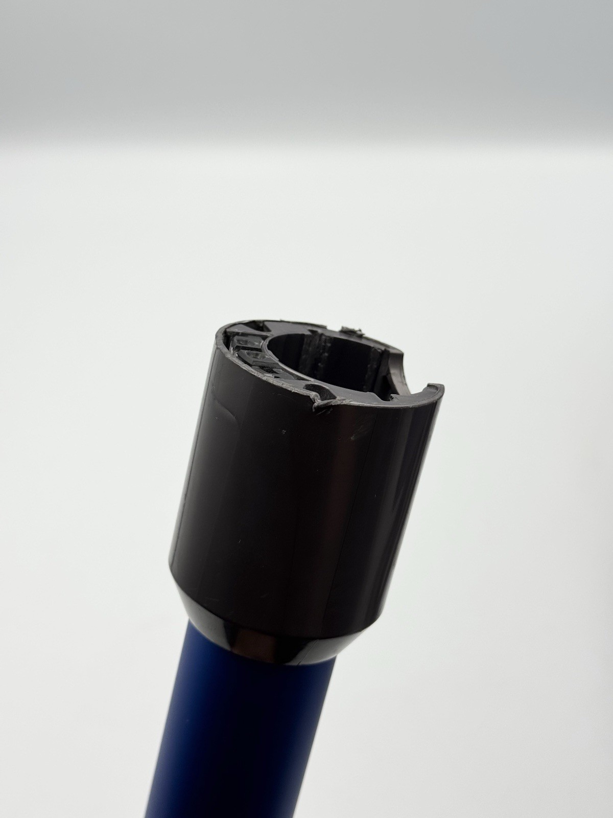 Dyson V11 SV15 Click-In Cordless Cord-free Vacuum Cleaner with Attachments