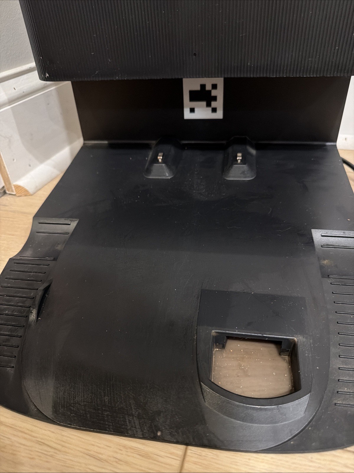 iRobot Roomba J7 Clean Base Automatic Dirt Disposal Dock ADB-N1 Vacuum