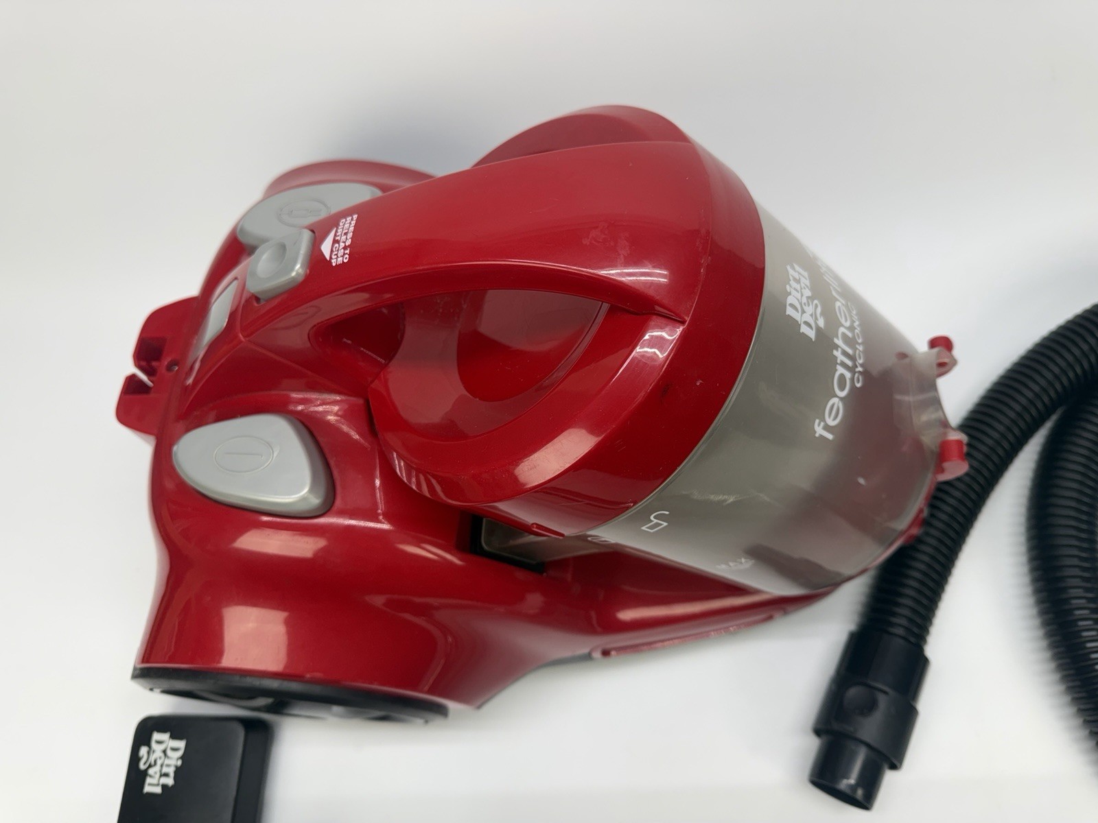 Dirt Devil Featherlite Cyclonic Canister Vacuum SD40100