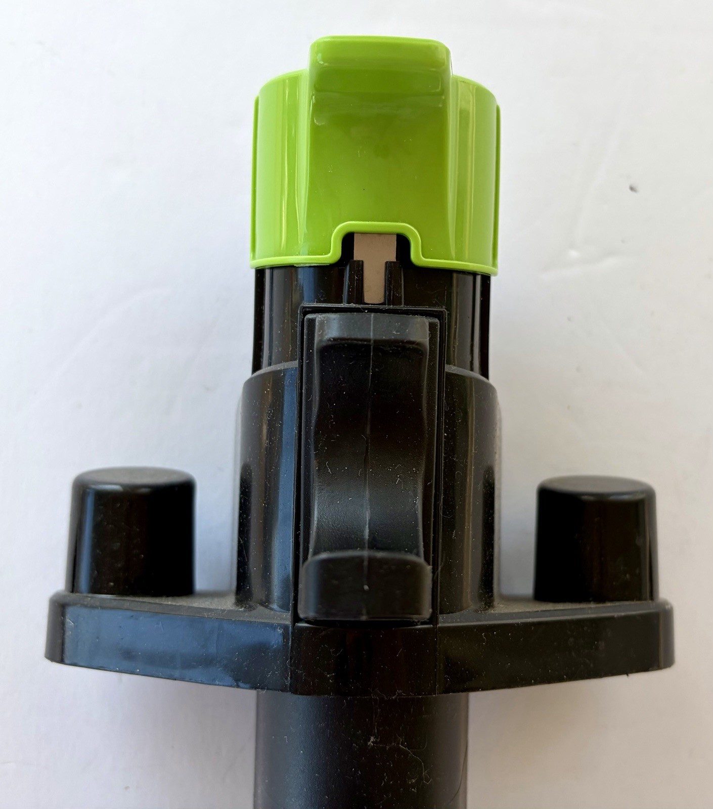 2690 Bissell Powerforce Center Handle & Cord Clips Compact Turbo Brackets VGC