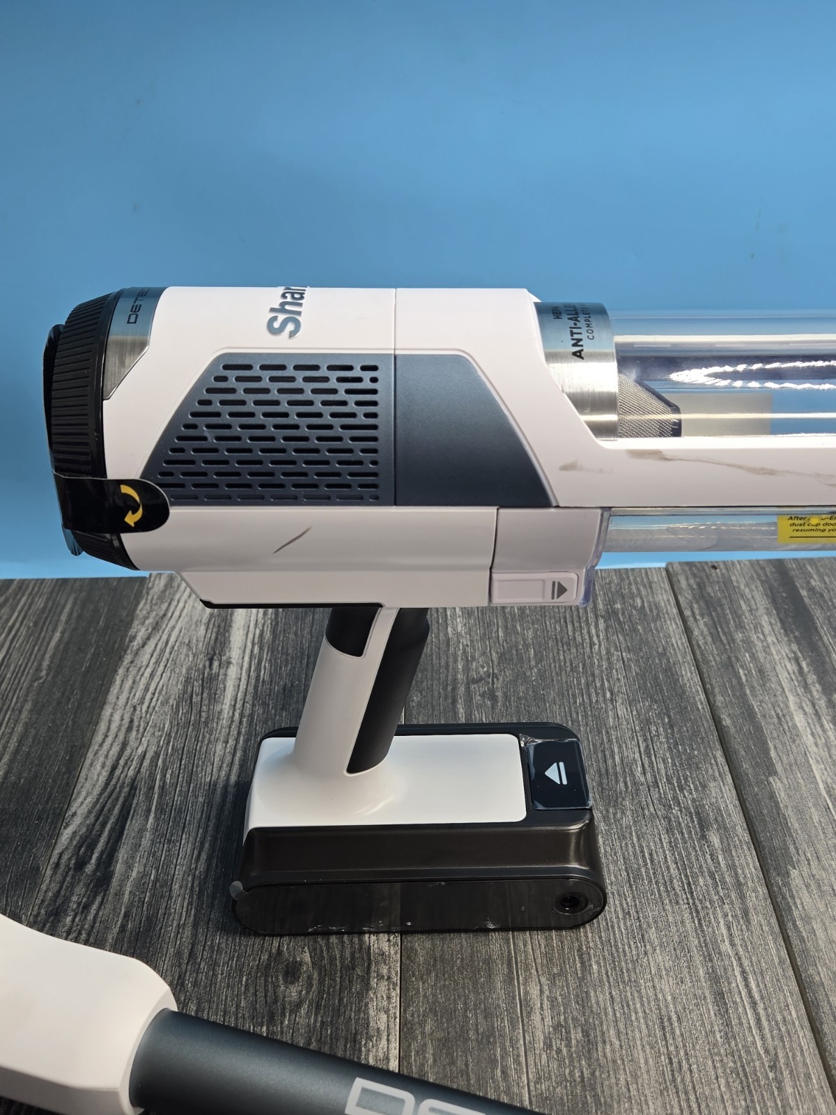 Shark IW4625 Detect Pro Auto-Empty System – Lightweight Cordless Stick Vacuum