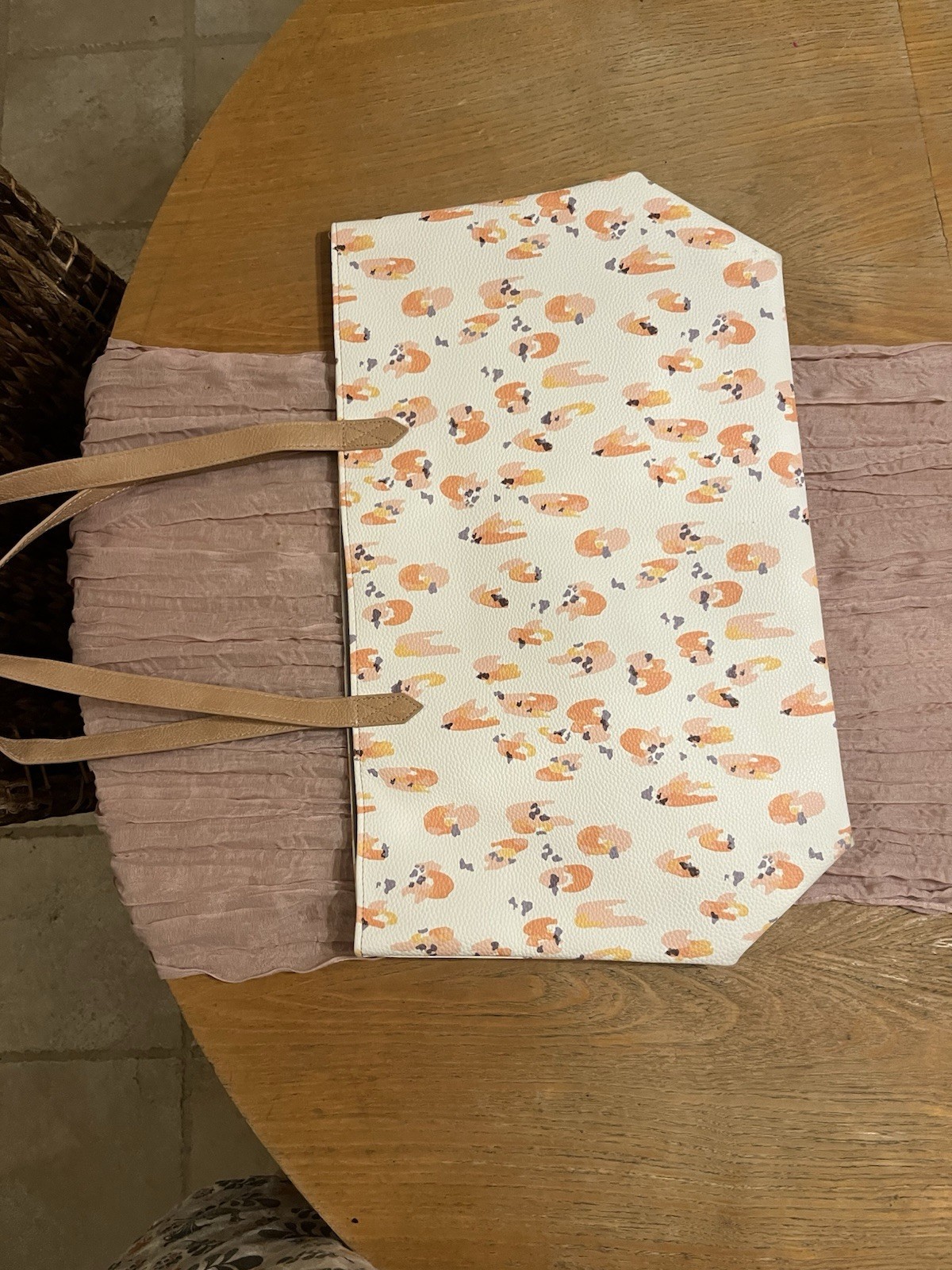 31 Tote Bag Large Nylon Zipper All-Over Fox Print Large and NEw