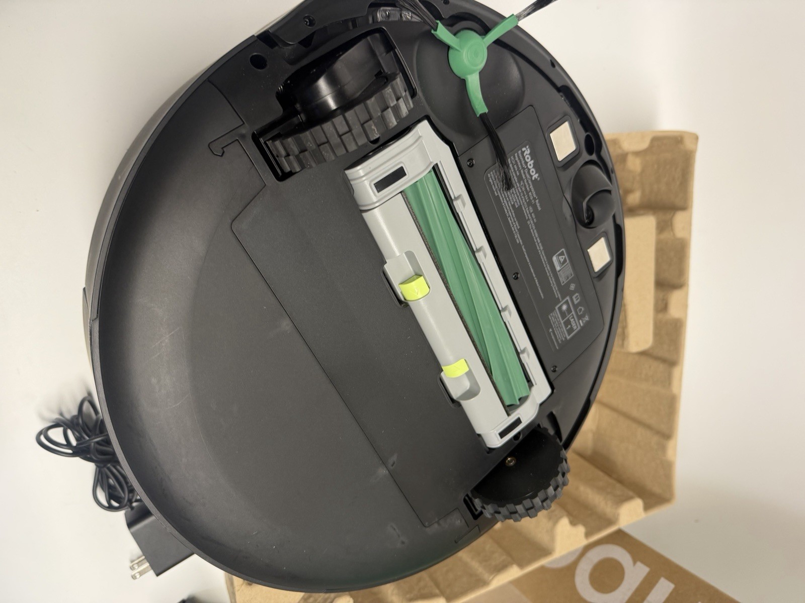 NEW iRobot Roomba 205 DustCompactor Vac Robot Vacuum Auto-Compact LiDAR
