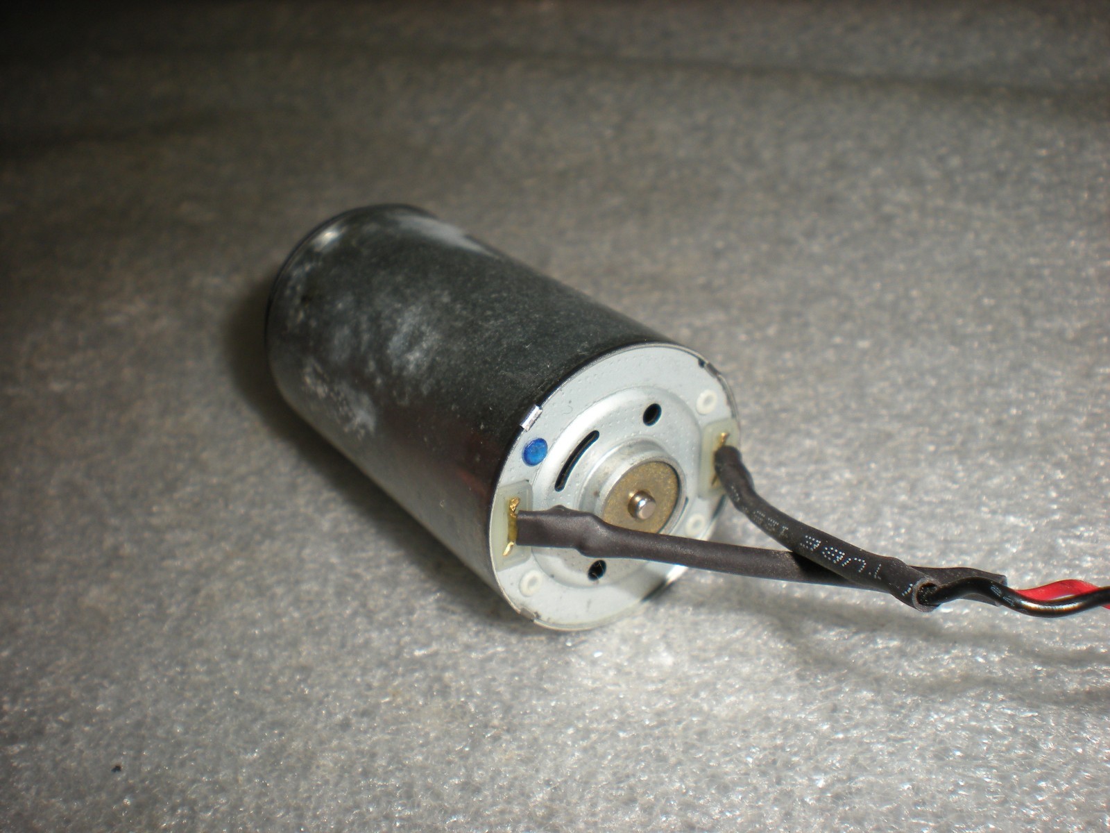 OEM Roomba iRobot Cleaning Head Roller Brush Motor i2 i3 i4 i5 i6 i7 i8 J6 j7 j8