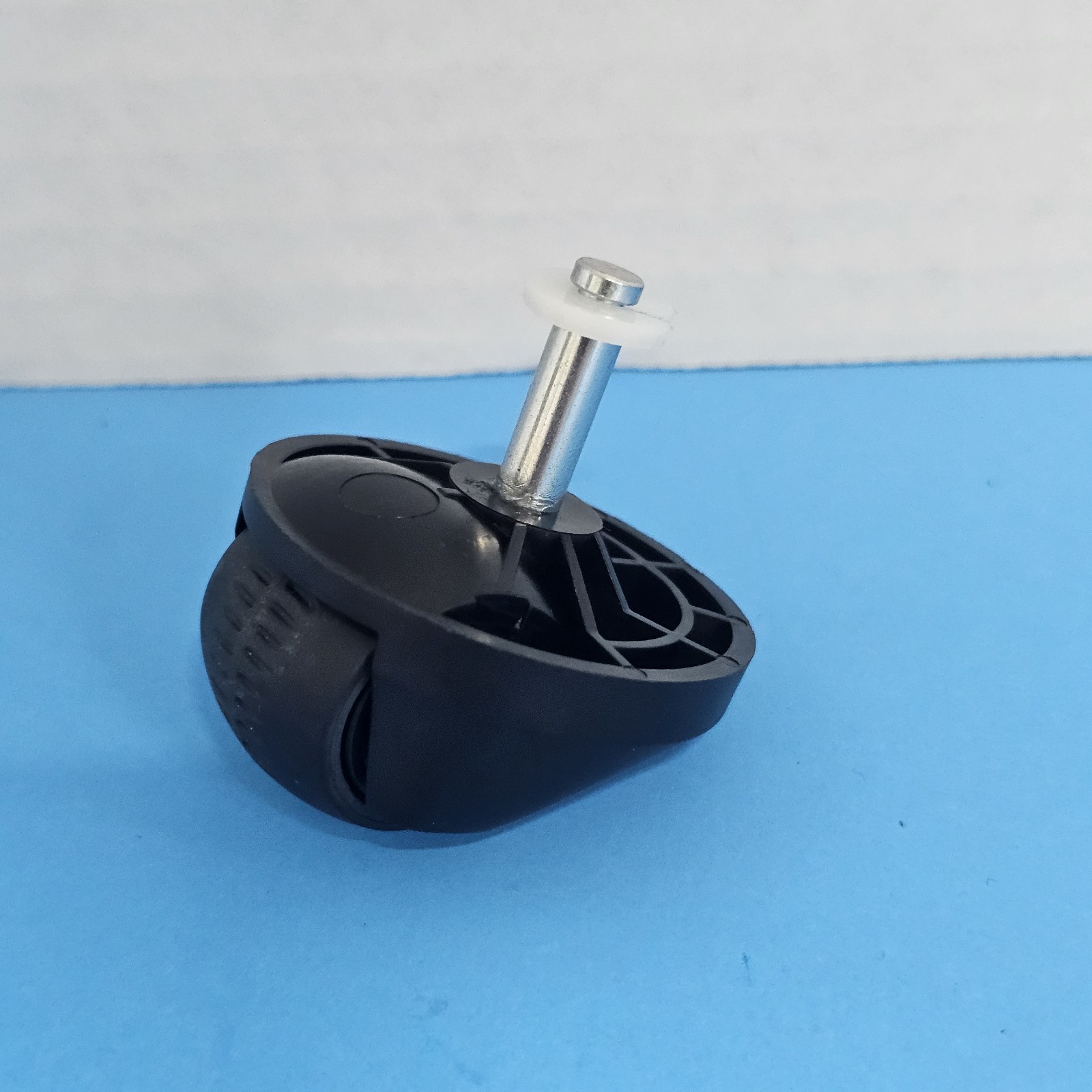 Dreame D20 Pro Plus RLD43SD Robot Vacuum Front Caster Wheel Module OEM PART