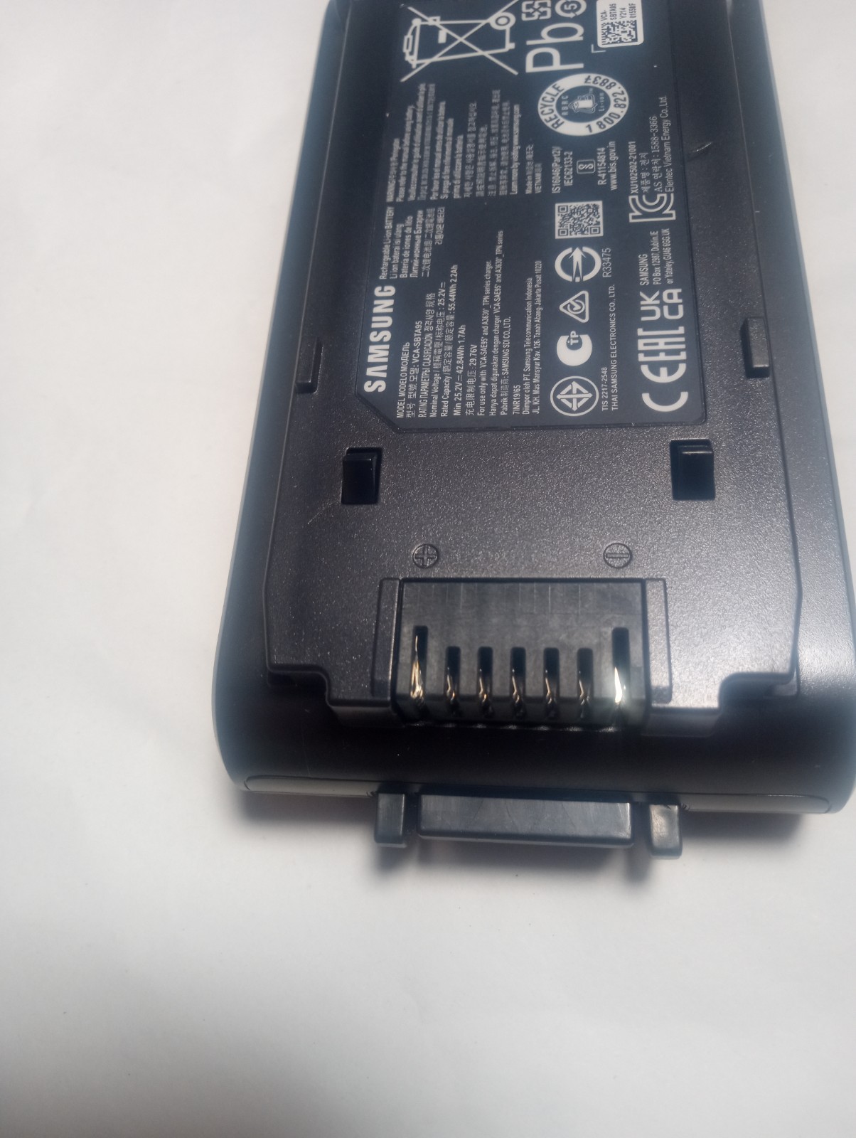 SAMSUNG Battery Replacement – VCA-SBTA95. (see the picture for details)