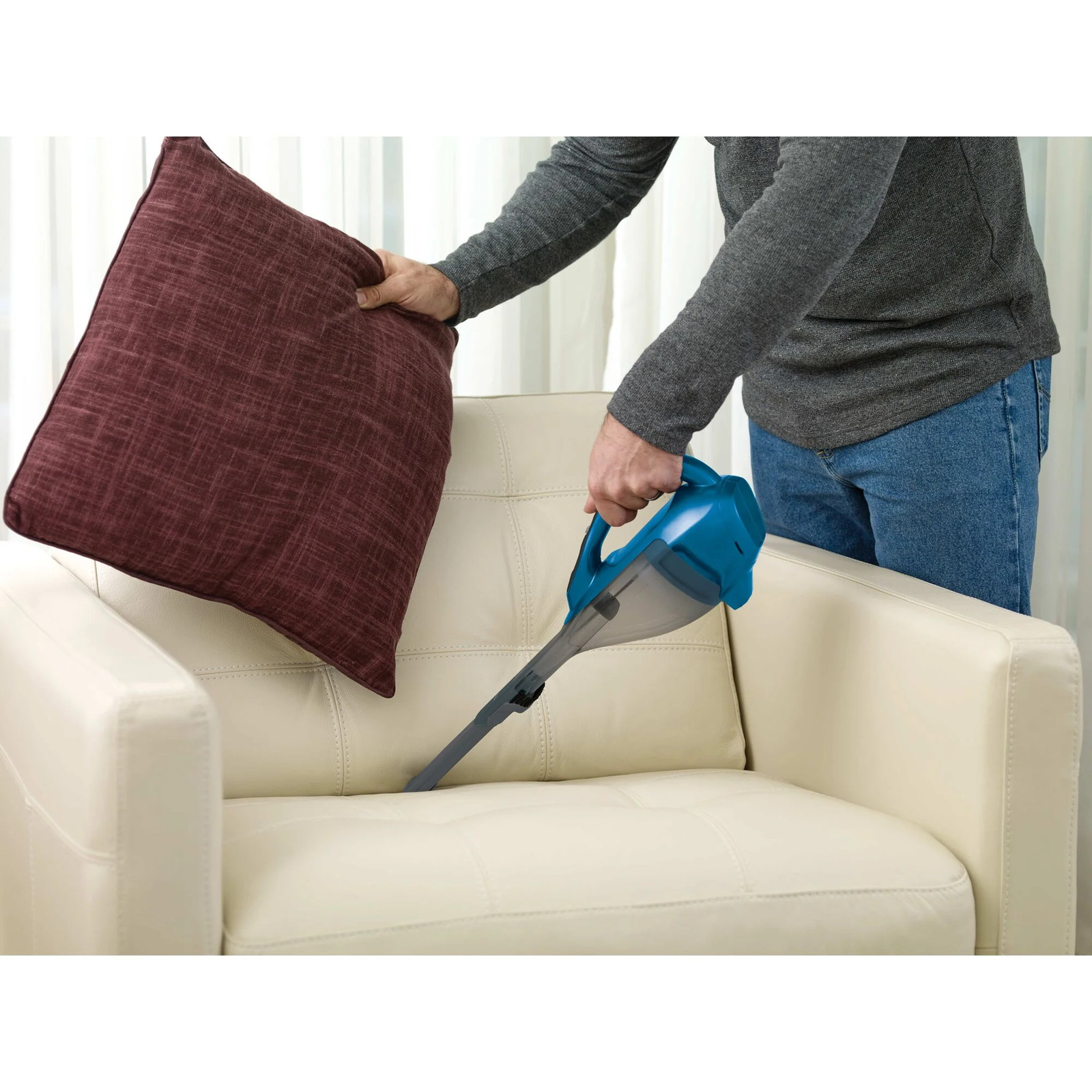 BLACK+DECKER dustbuster® AdvancedClean™ Cordless Handheld Vacuum – HLVA315J22