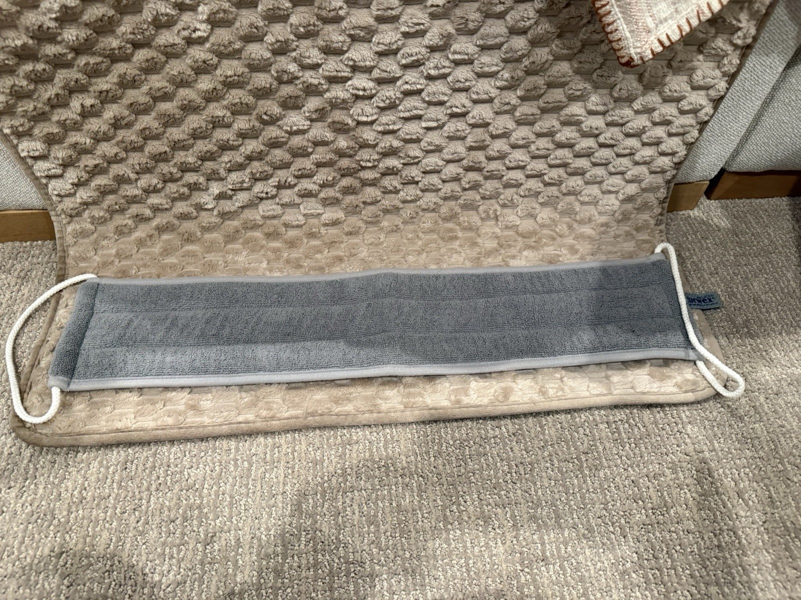 Norwex 25″ Body Scrubber Gray Baclock & 2 Wash Cloths Blue / Green