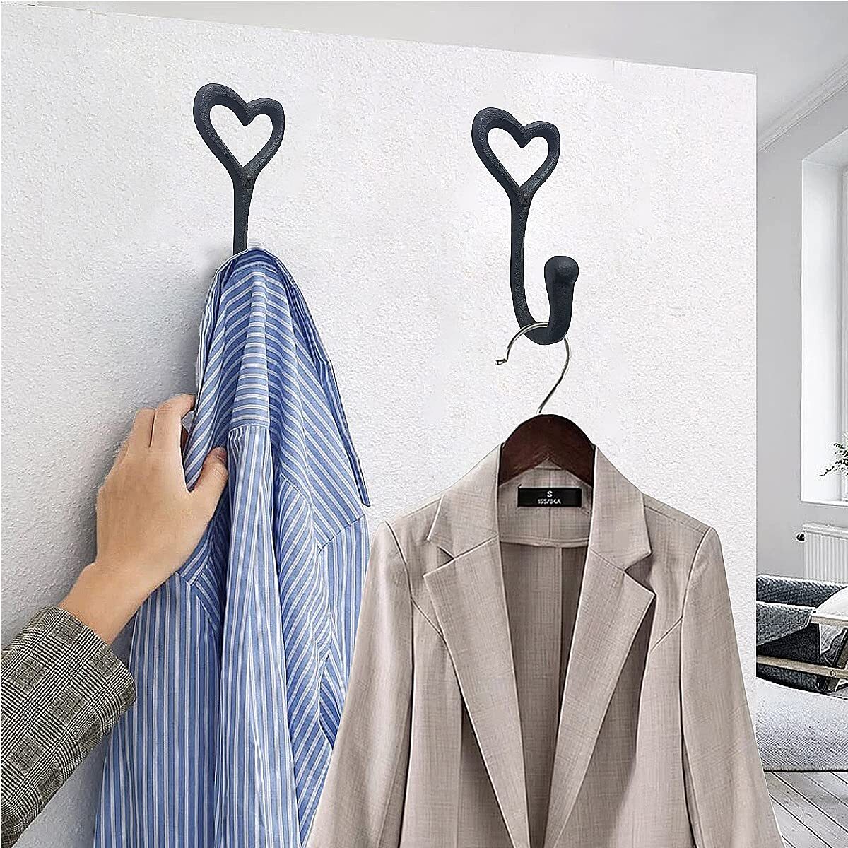 4 Pcs Decorative Wall Hooks Cast Iron Vintage Coat Towel Hooks for Bath Kitchen