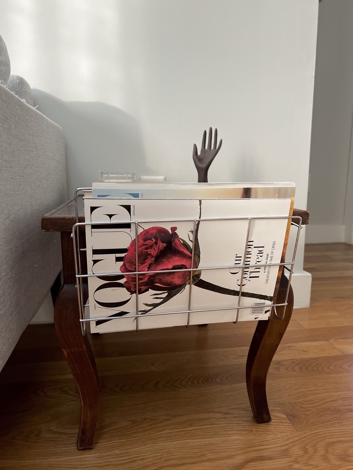 Chrome Wire Magazine Rack