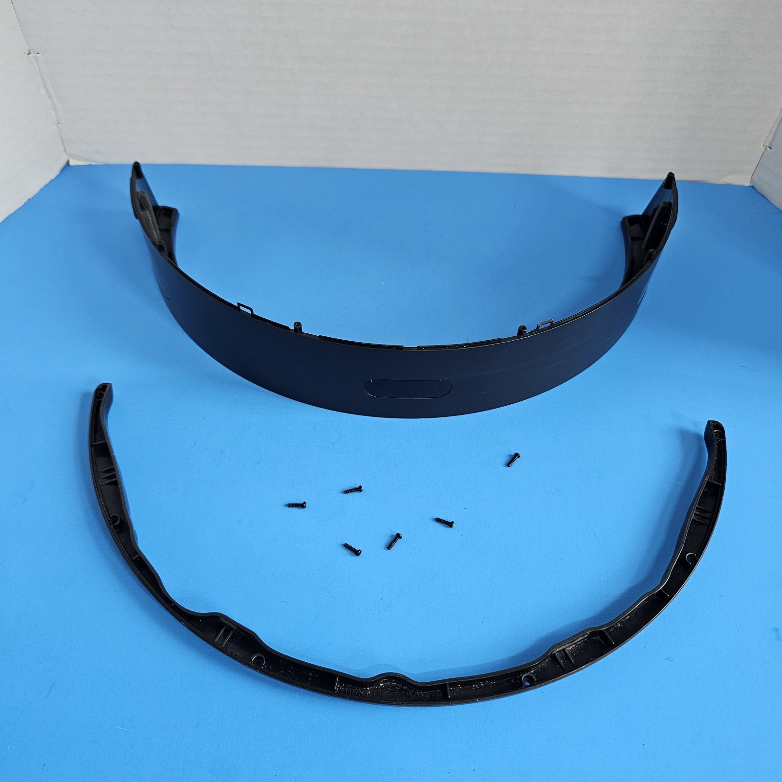 Shark MATRIX Robot Vacuum UR2360EEUS Front Bumper Cover REPLACEMENT PART / OEM