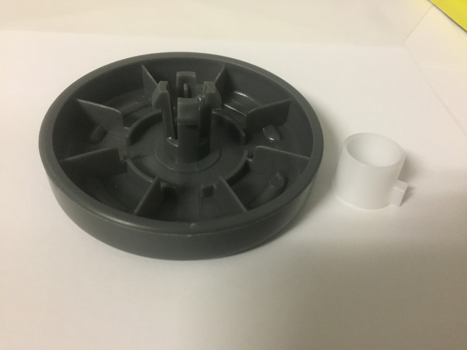 3″ Vacuum Rear Wheel Kenmore Panasonic Hayden Power Mate Head 4370724