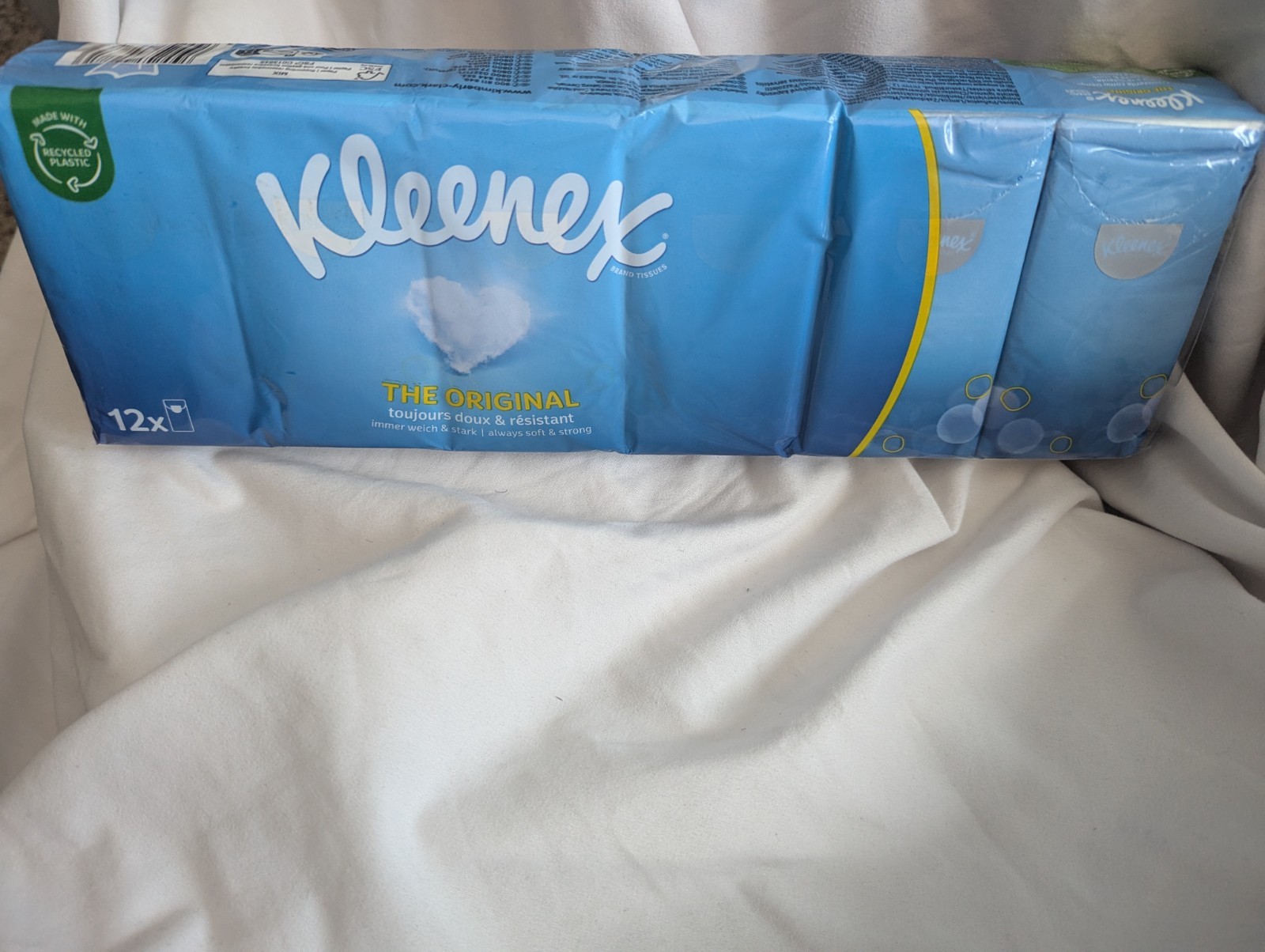 12 packs Kleenex (travel size) – Multipurpose Tissues