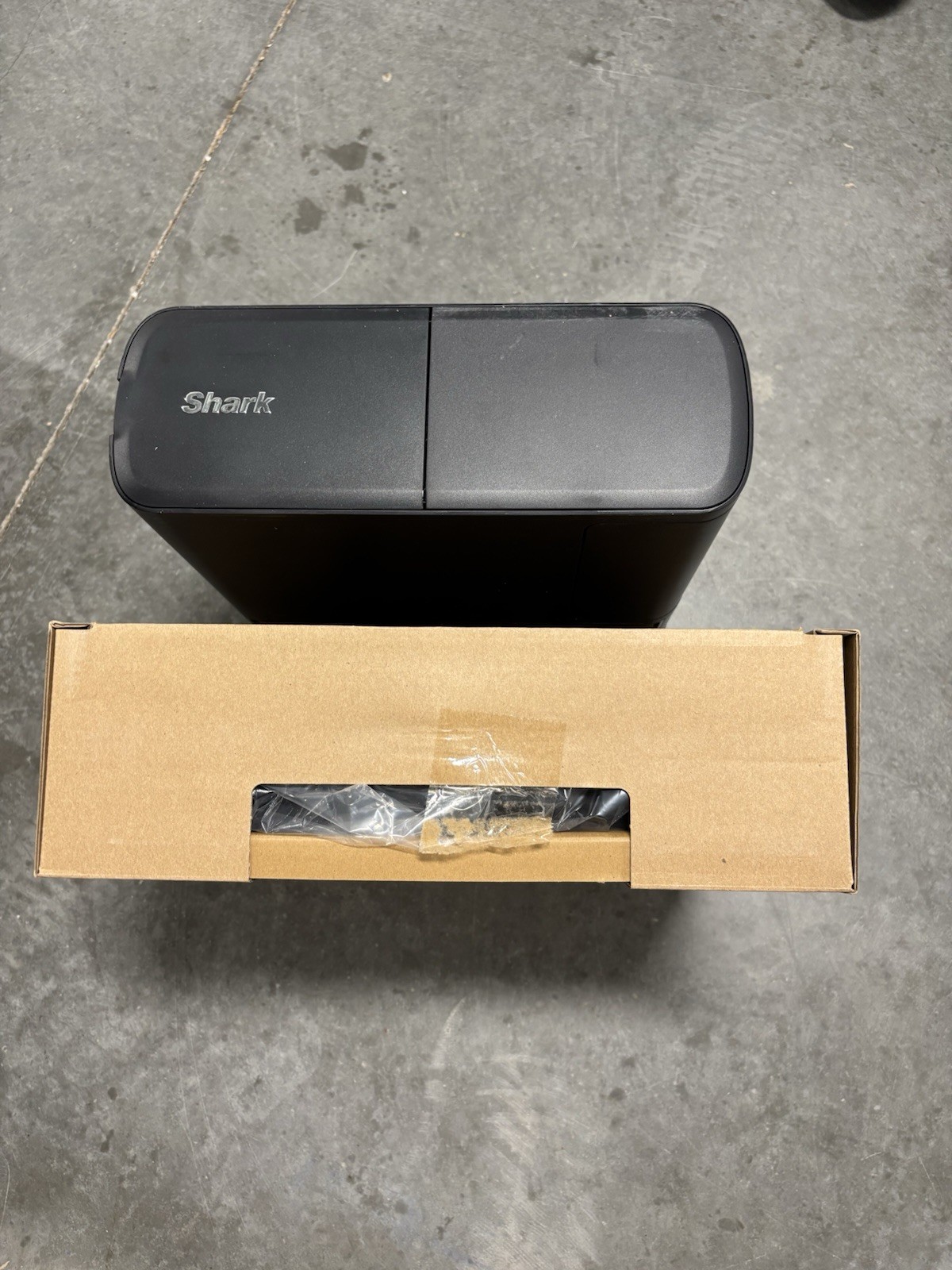Shark AI Ultra 2in1 Robot Vacuum & Mop – Black (RV2610WA)