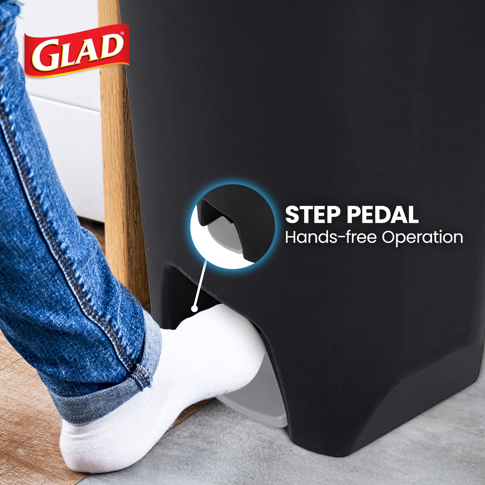 Glad Kitchen Trash Can with Lid, Foot Pedal and Garbage Bag Rings (Open Box)