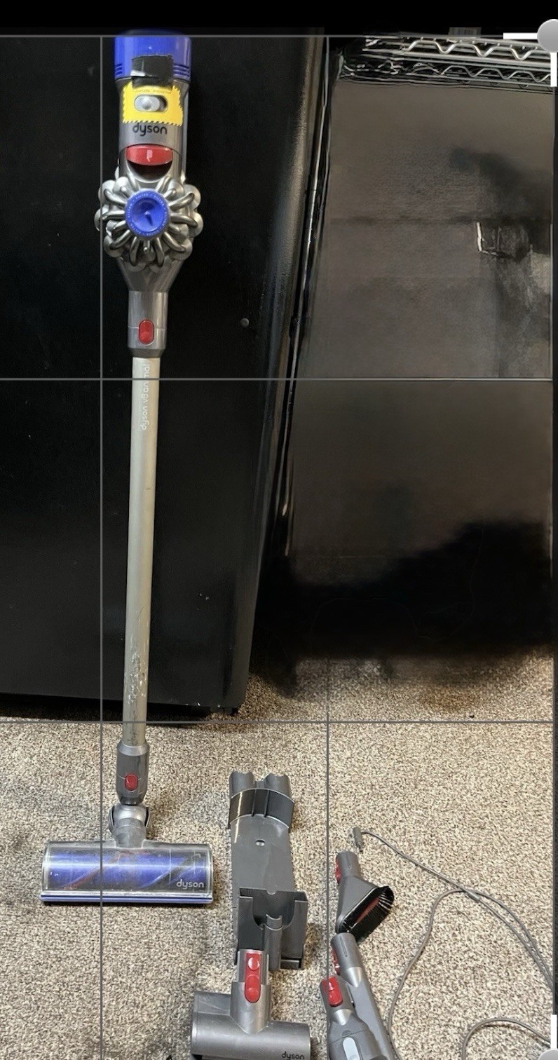 Dyson V8 115W Animal Cordless Stick Vacuum Cleaner – Purple