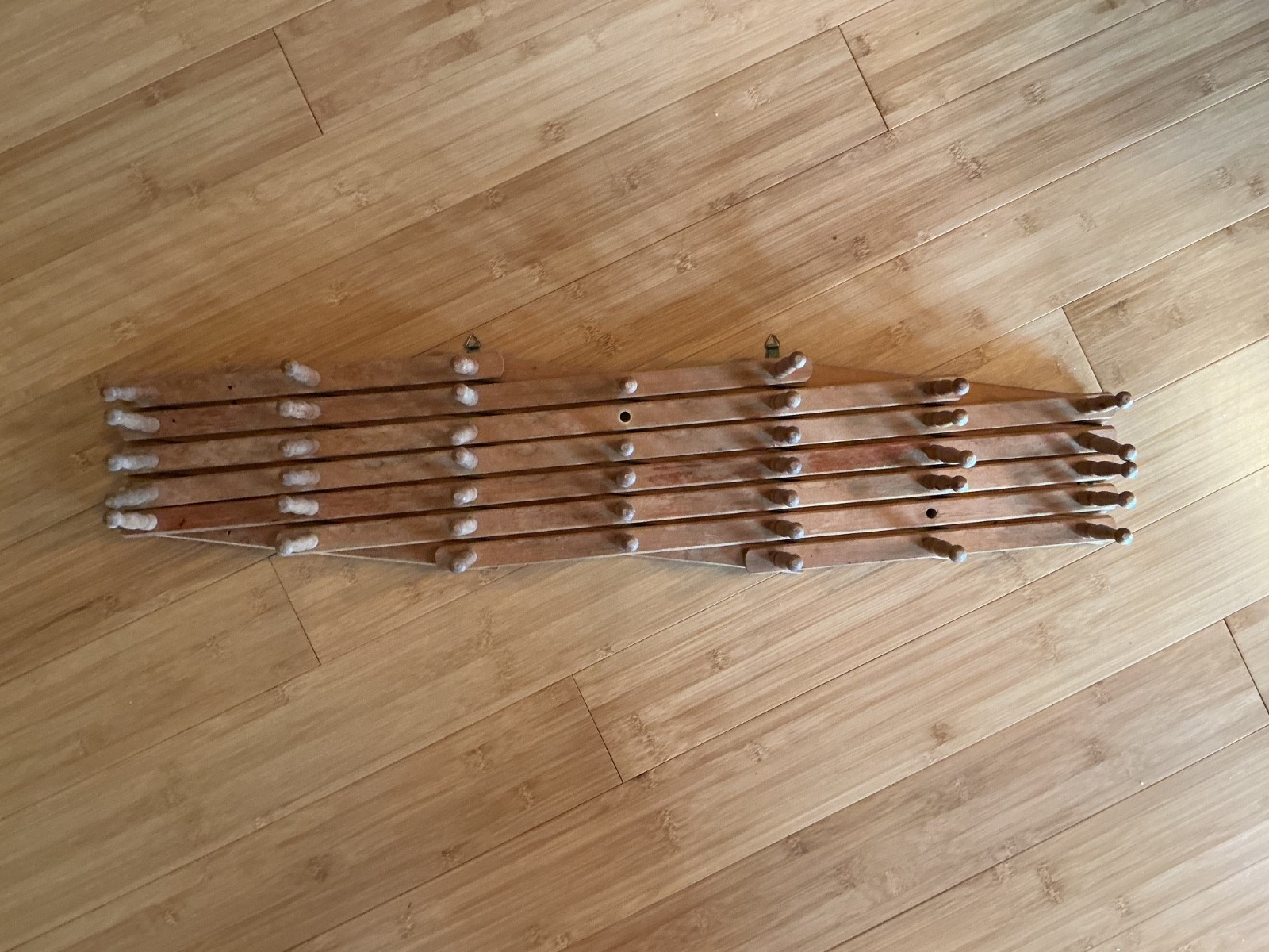 Vintage Wooden Accordion Expandable Folding 42 Peg Coat Hat Rack Wall Hanger