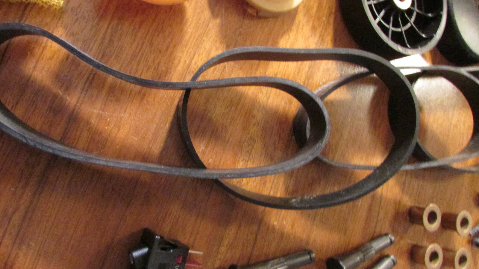EUREKA SC5845A MULTIPLE VACUUM PARTS, SEE DESCRIPTION AND PICTURES ALL ONE PRICE