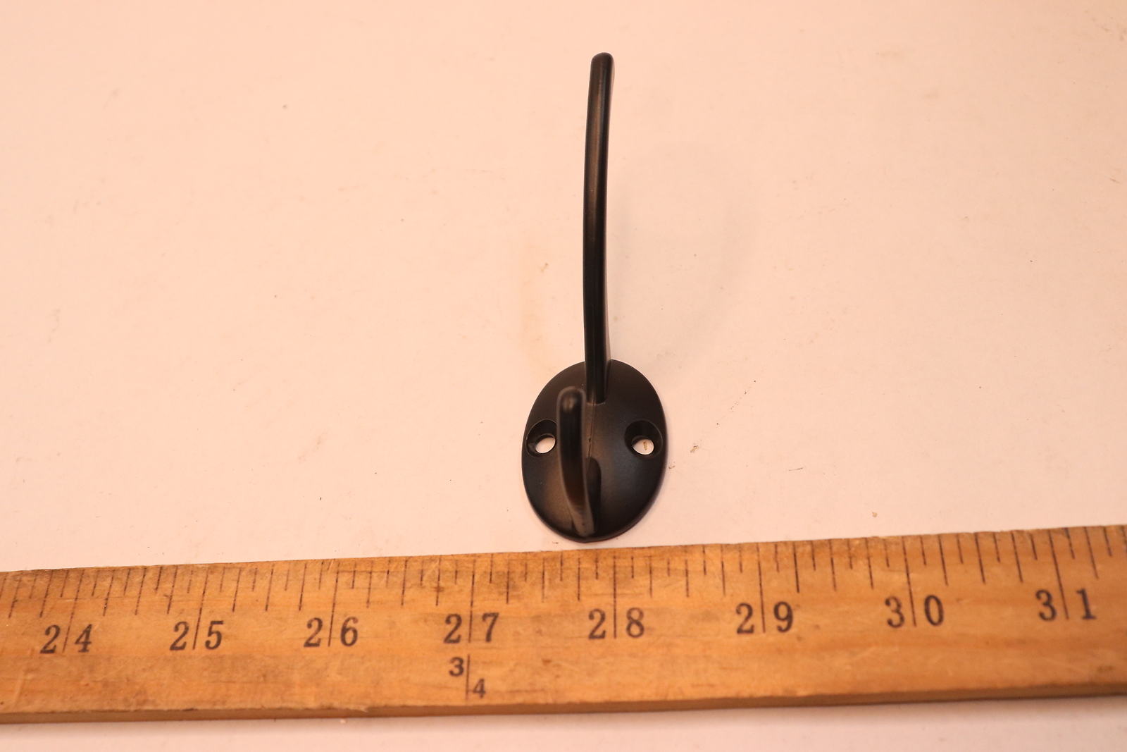 Bergen Hooks Flat Black 3-1/2″