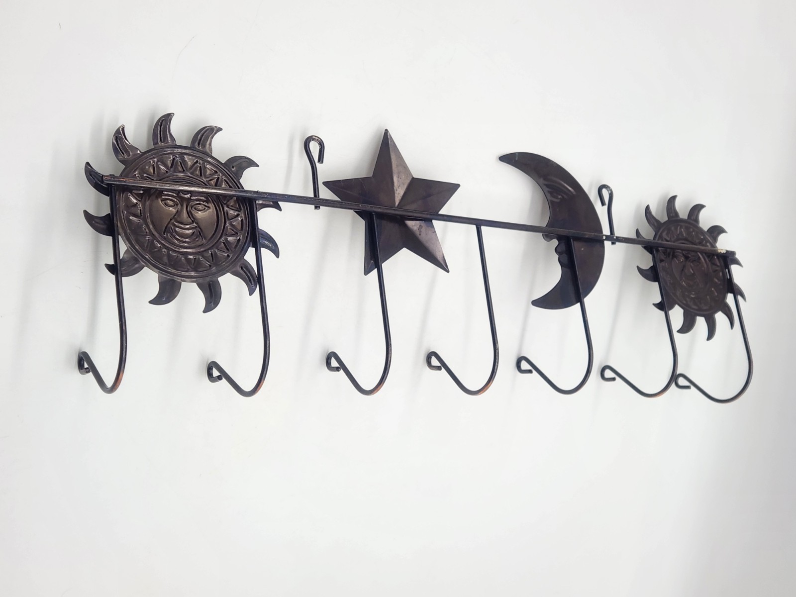 Celestial Sun Moon Star Metal Wall Hook Rack 7 Hooks Rustic Bronze Decor