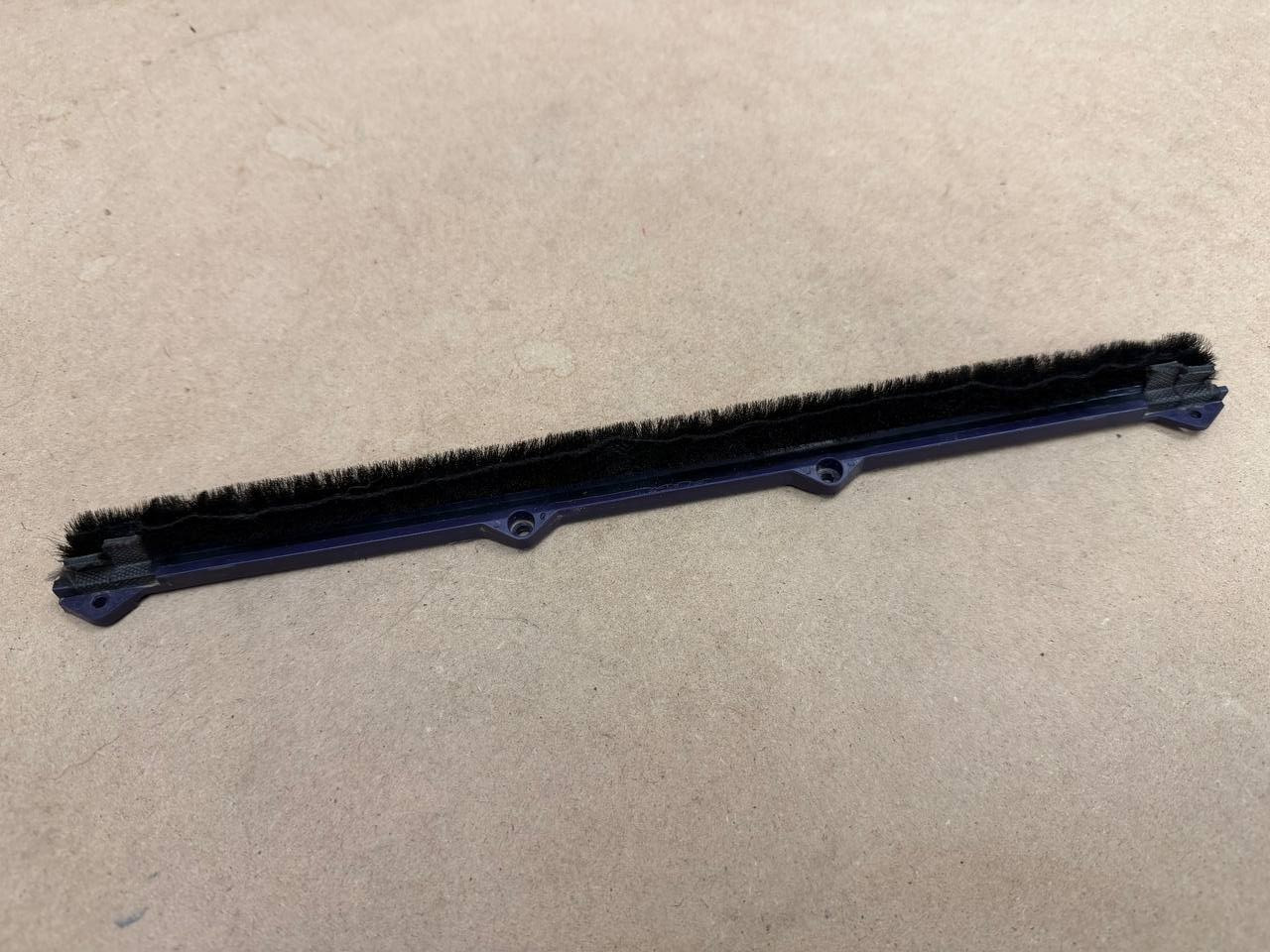 Shark Vacuum AZ4002 Floor Nozzle Squeegee Brush Strip OEM Replacement Part