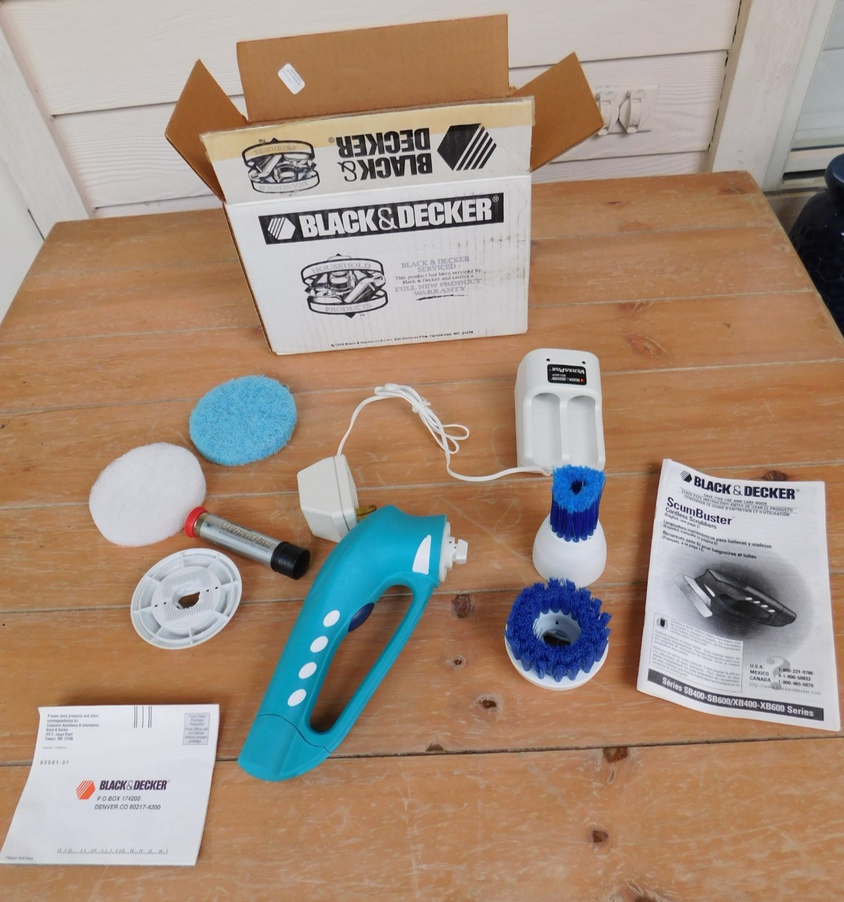 Black and Decker Scum Buster Kit SB400 w/Accessories ScumBuster NEW OPEN BOX