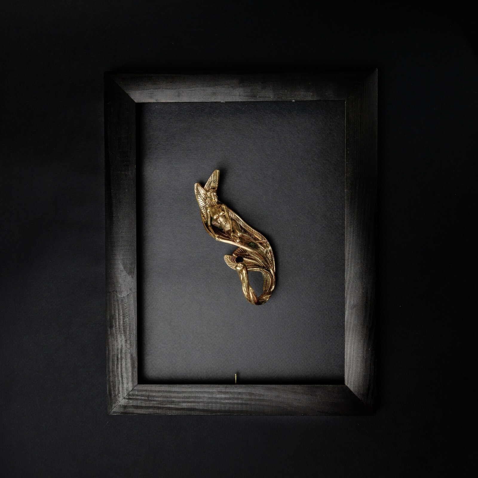 “Elegant Goddess” – vintage decorative hanger in Art Nouveau style