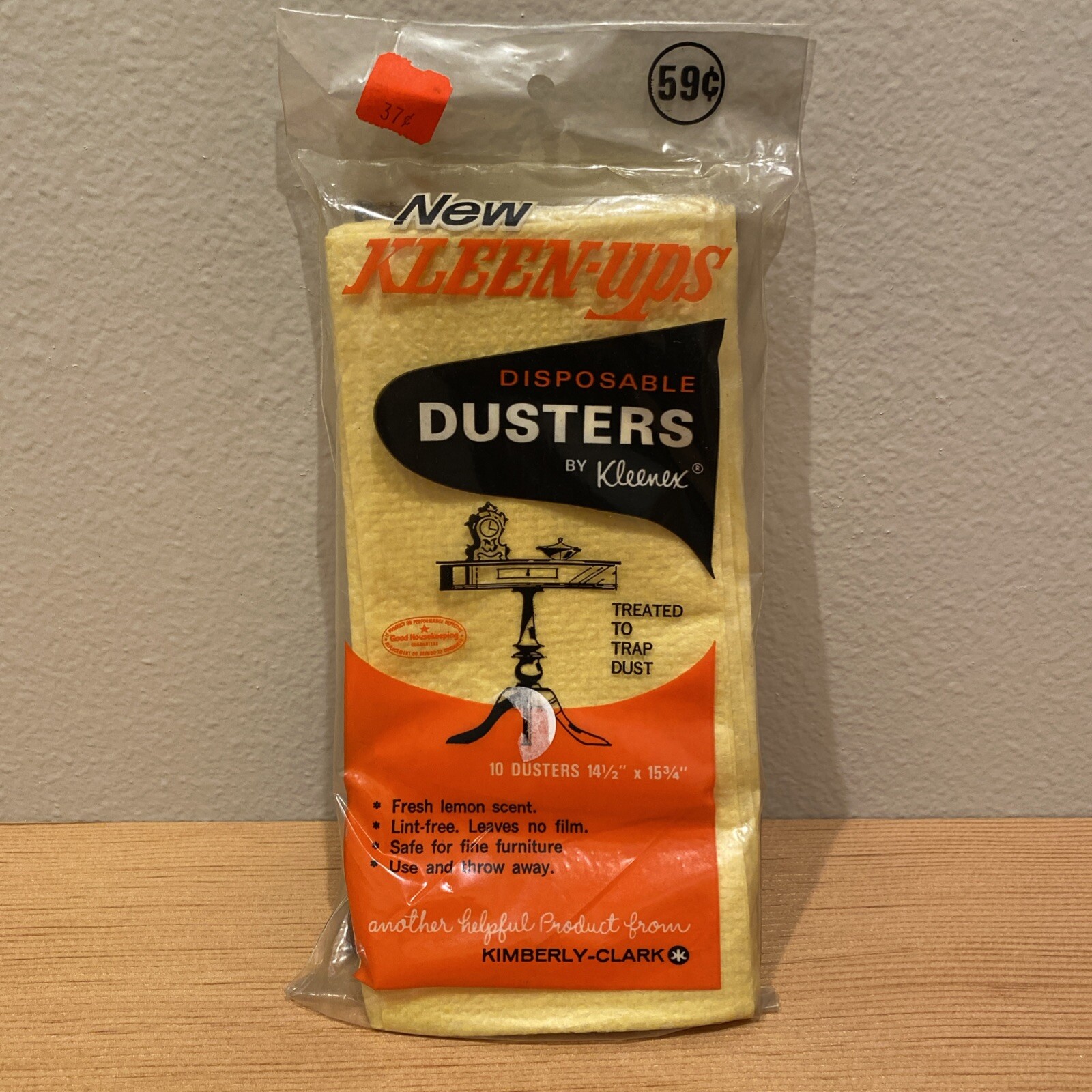 Vintage Kleen-ups Disposable Dusters By Kleenex Kimberly-Clark NOS Prop