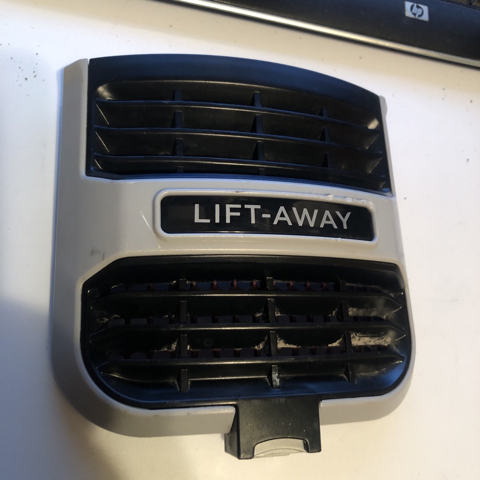 Shark Navigator CU530 ZU560 26 HEPA Front Grill Cover
