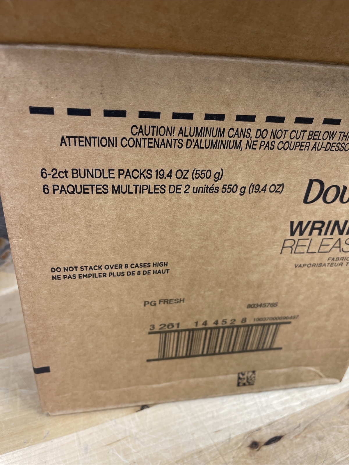 12 Pack Downy Wrinkle Releaser Fabric Spray Light Fresh Scent 9.7 Fl Oz Each New