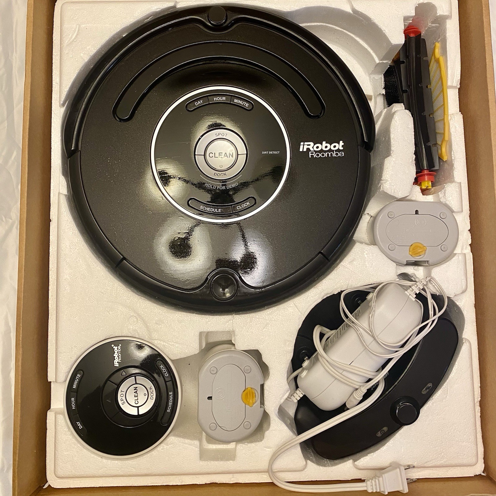 iRobot Roomba 671 Wi-Fi Connected Robot Vacuum w/Virtual Wall Barrier Alexa