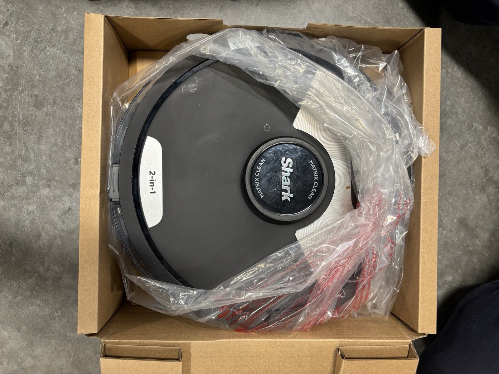 Shark AI Ultra 2in1 Robot Vacuum & Mop – Black (RV2610WA)