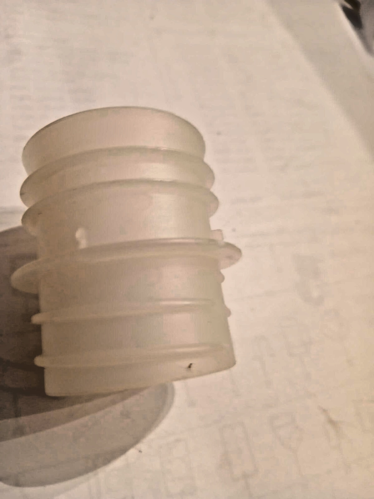 GENUINE EUREKA SANITAIRE VACUUM BASE ADAPTER 28243A-316N VICTORY,4170AT,OTHERS