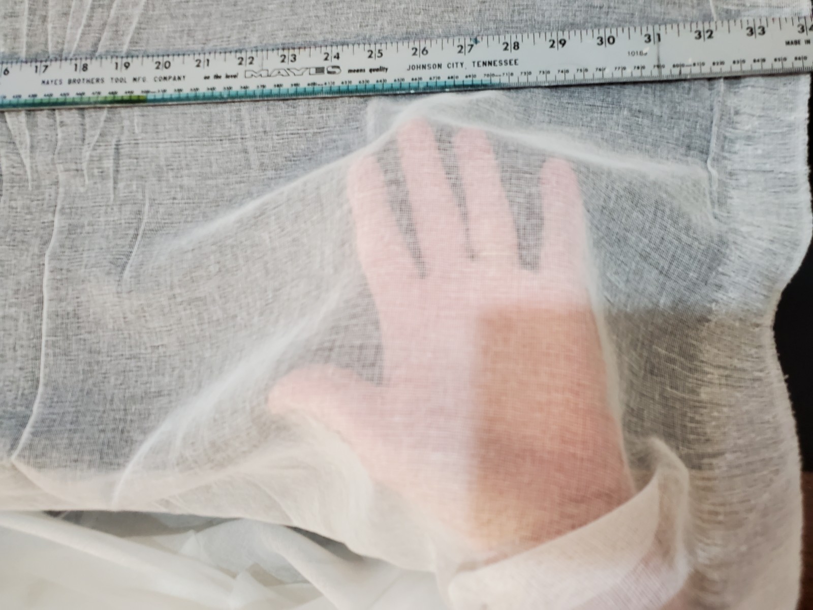 Grade 50 Cheesecloth Bleached – 100 Yard Roll 35″ Wide Commercial Grade 300 Feet