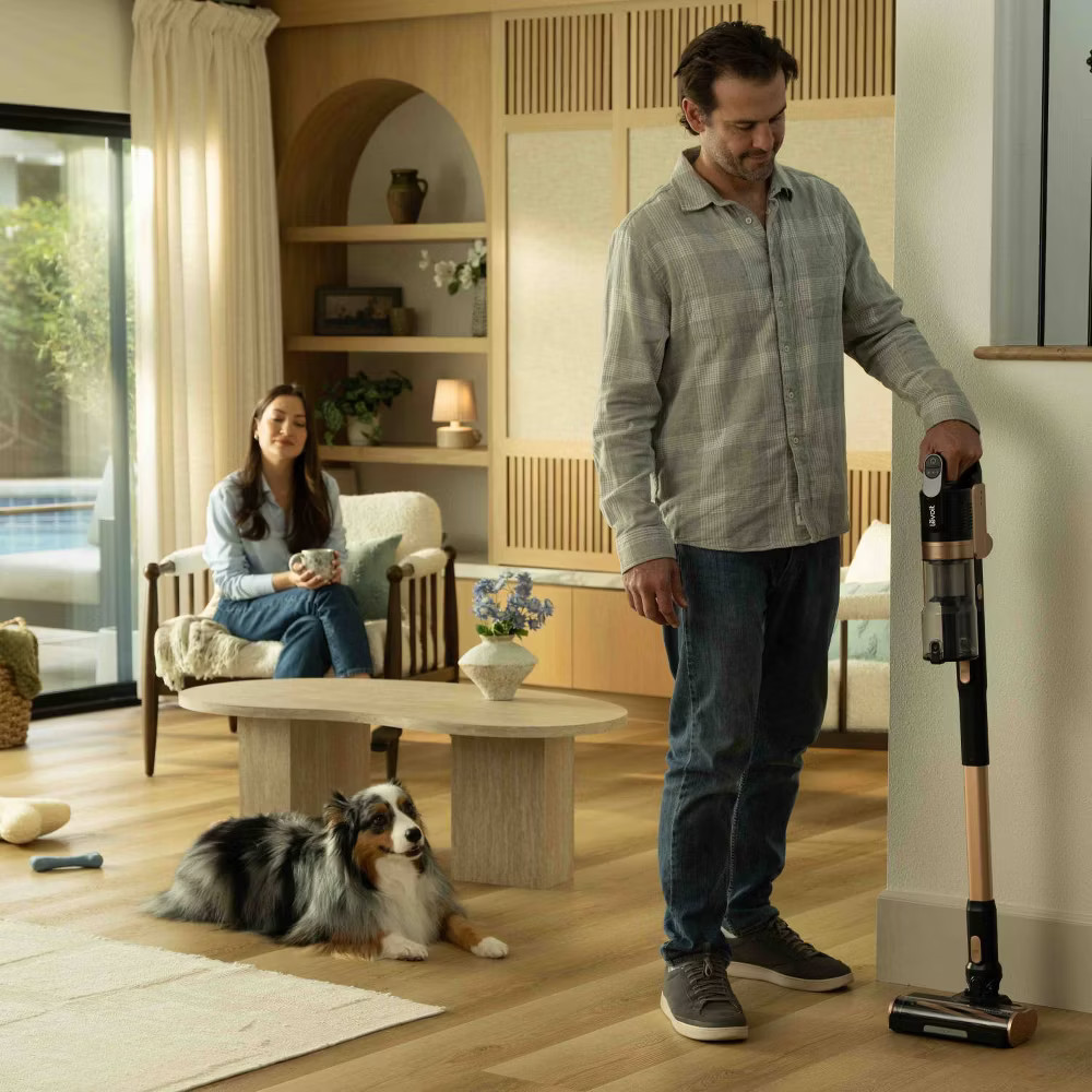 Levoit VortexIQ Pro Cordless Stick Vacuum Black