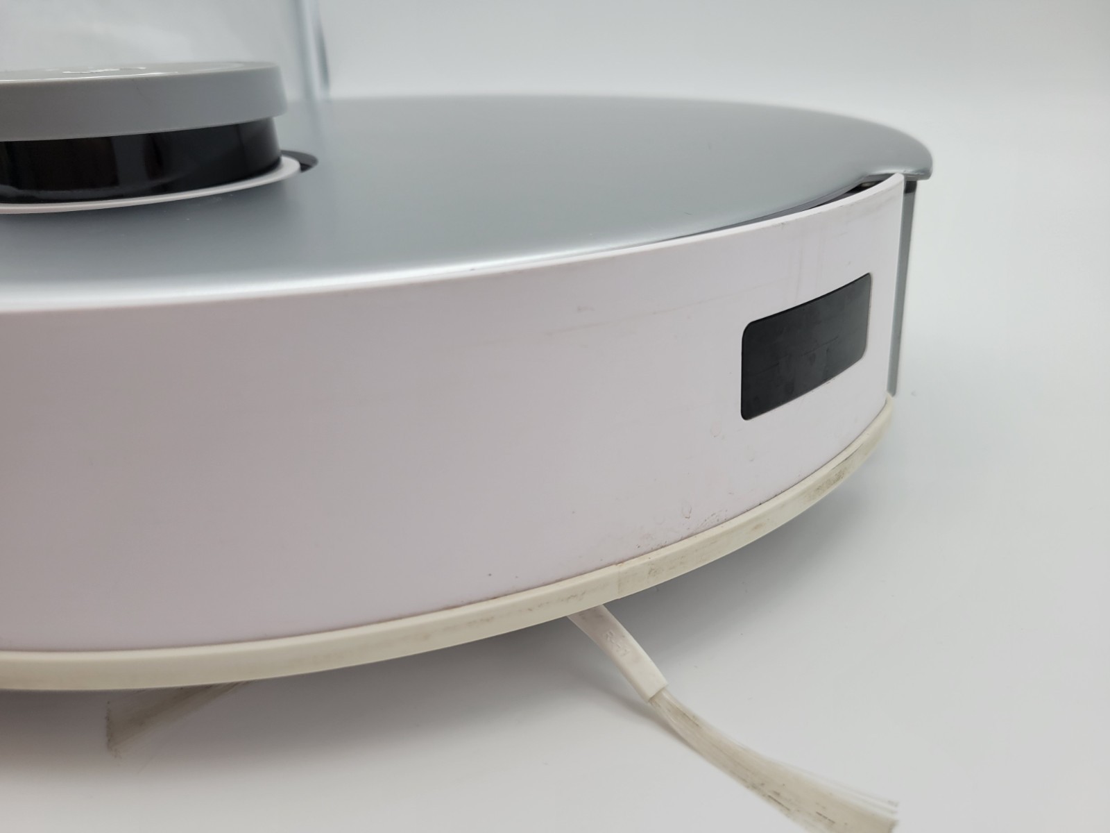 ECOVACS Robotics – DEEBOT T20 OMNI Wi-Fi Connected Robot Vacuum, White